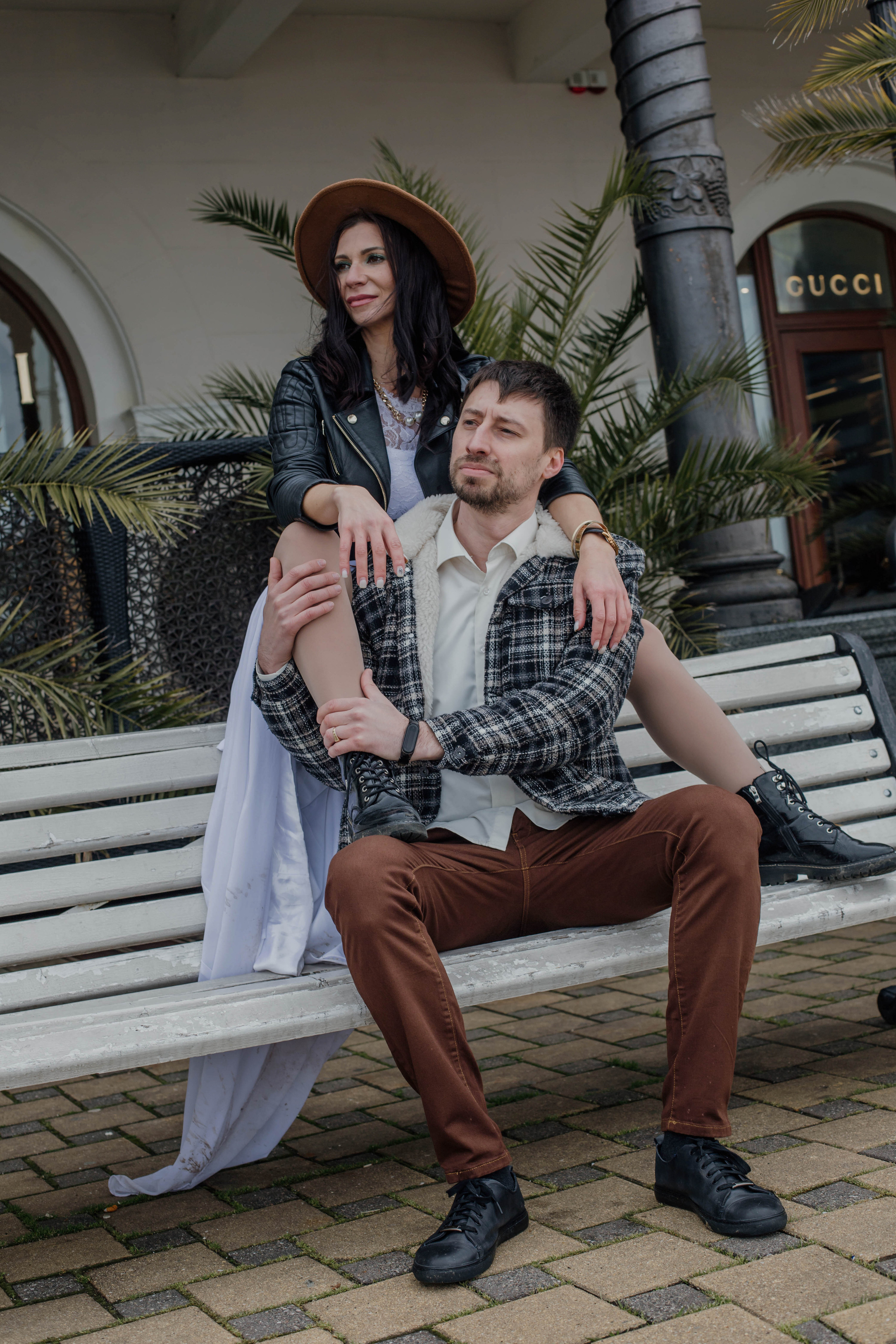 Съемка на годовщину свадьбы Анны и Елисея в морском порту СочиПрогулочная фотосессия на годовщину свадьбы. Свадебный, семейный, детский фотограф в Сочи Виолетта Александрова