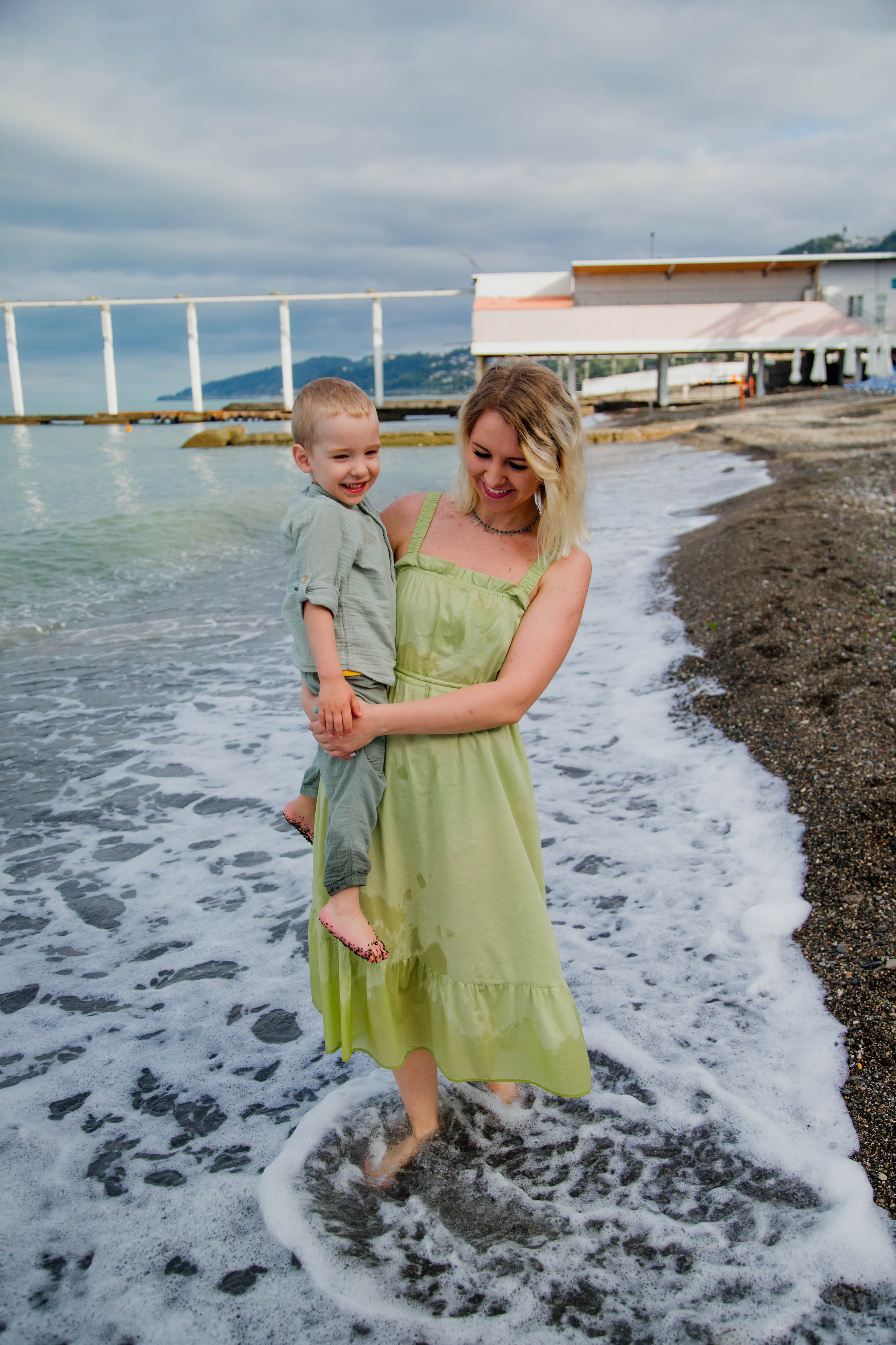 Ксения с сыном. Свадебный, семейный, детский фотограф в Сочи Виолетта Александрова