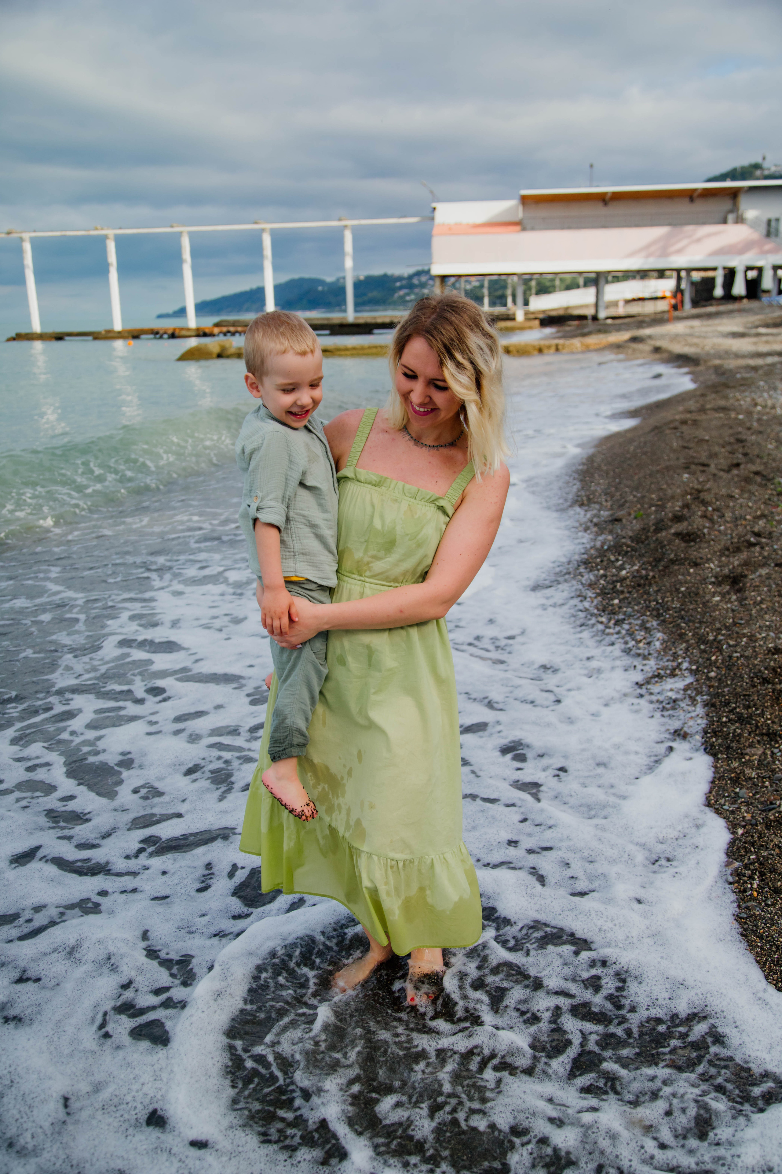 Ксения с сыном. Свадебный, семейный, детский фотограф в Сочи Виолетта Александрова