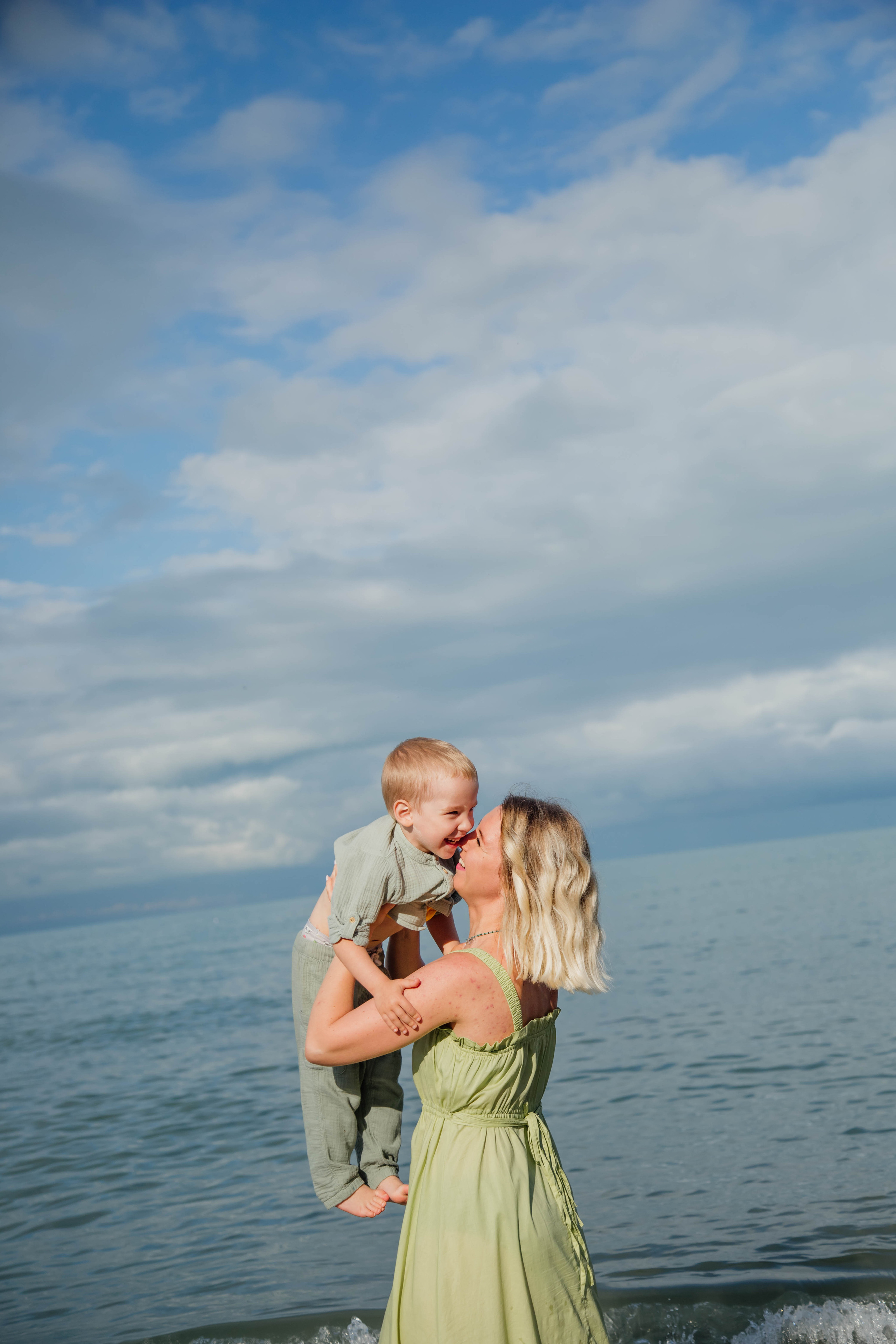 Ксения с сыном. Свадебный, семейный, детский фотограф в Сочи Виолетта Александрова