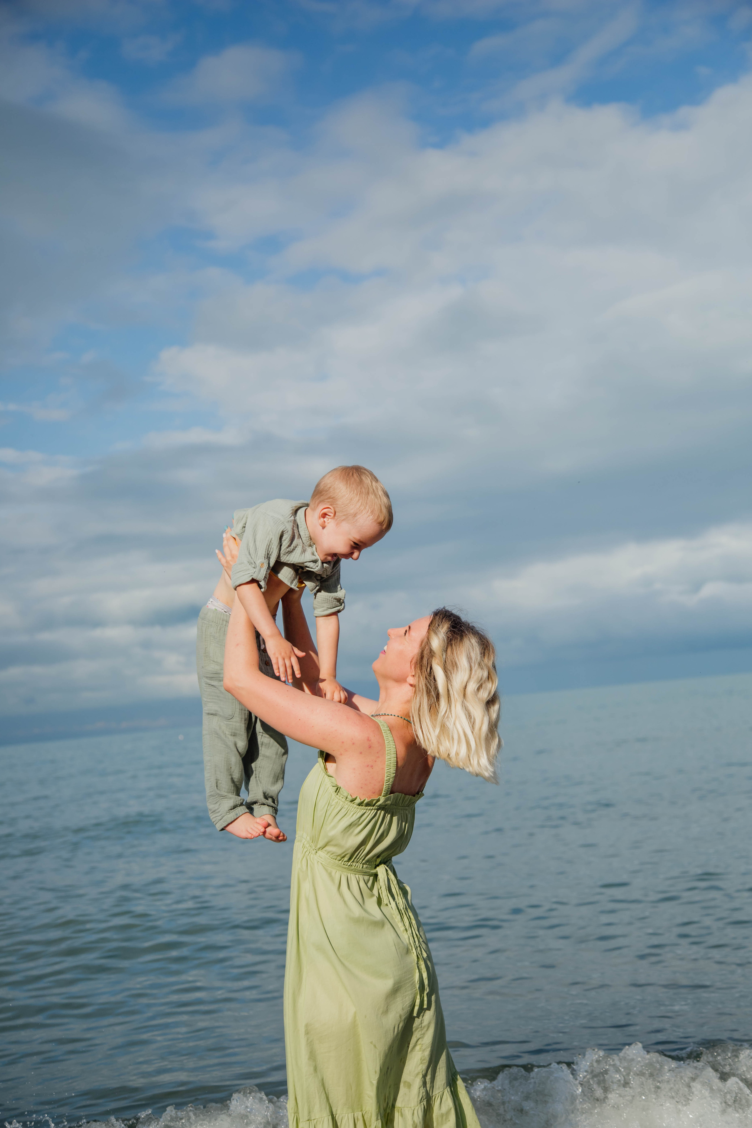 Ксения с сыном. Свадебный, семейный, детский фотограф в Сочи Виолетта Александрова