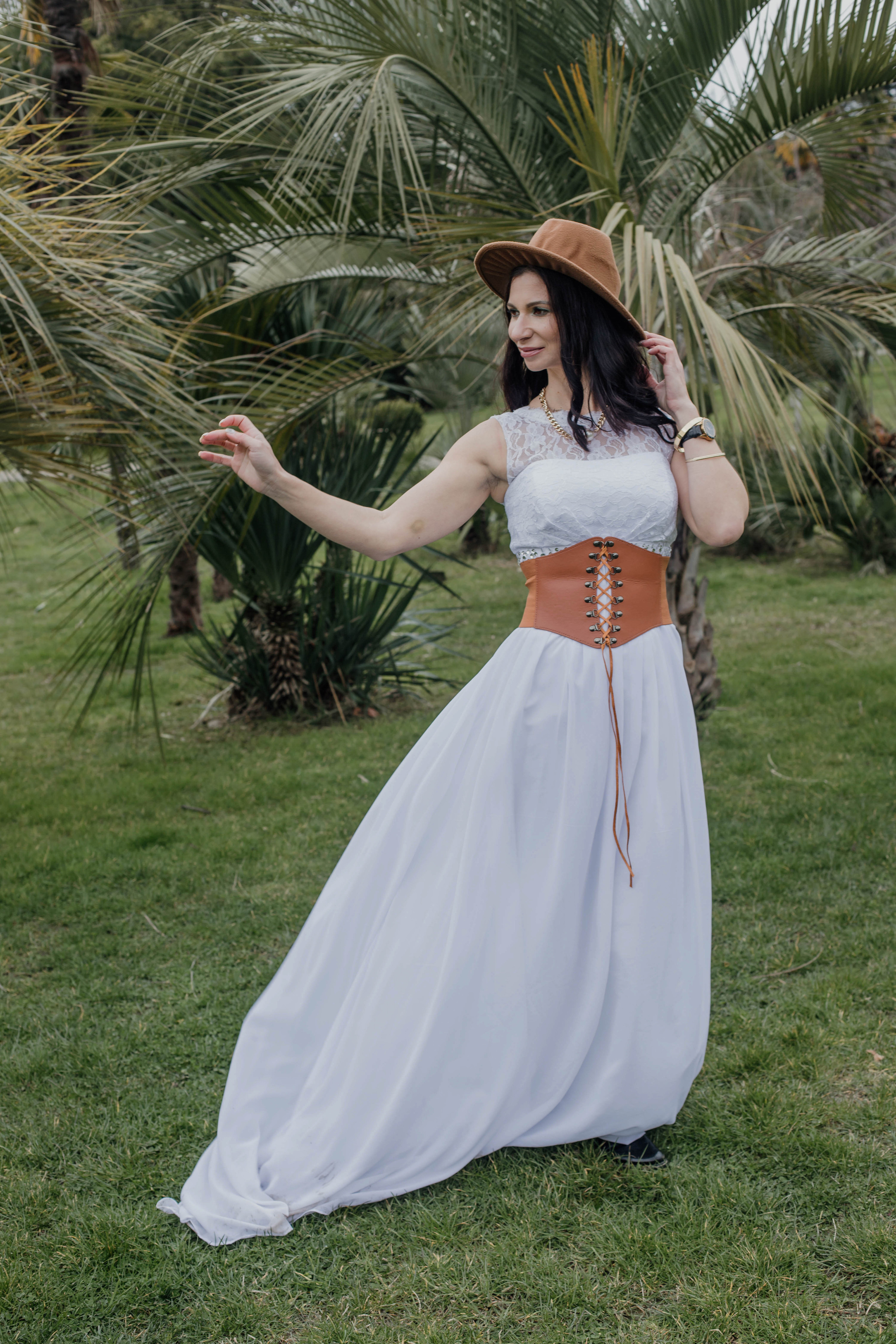 Съемка на годовщину свадьбы Анны и Елисея в морском порту СочиПрогулочная фотосессия на годовщину свадьбы. Свадебный, семейный, детский фотограф в Сочи Виолетта Александрова