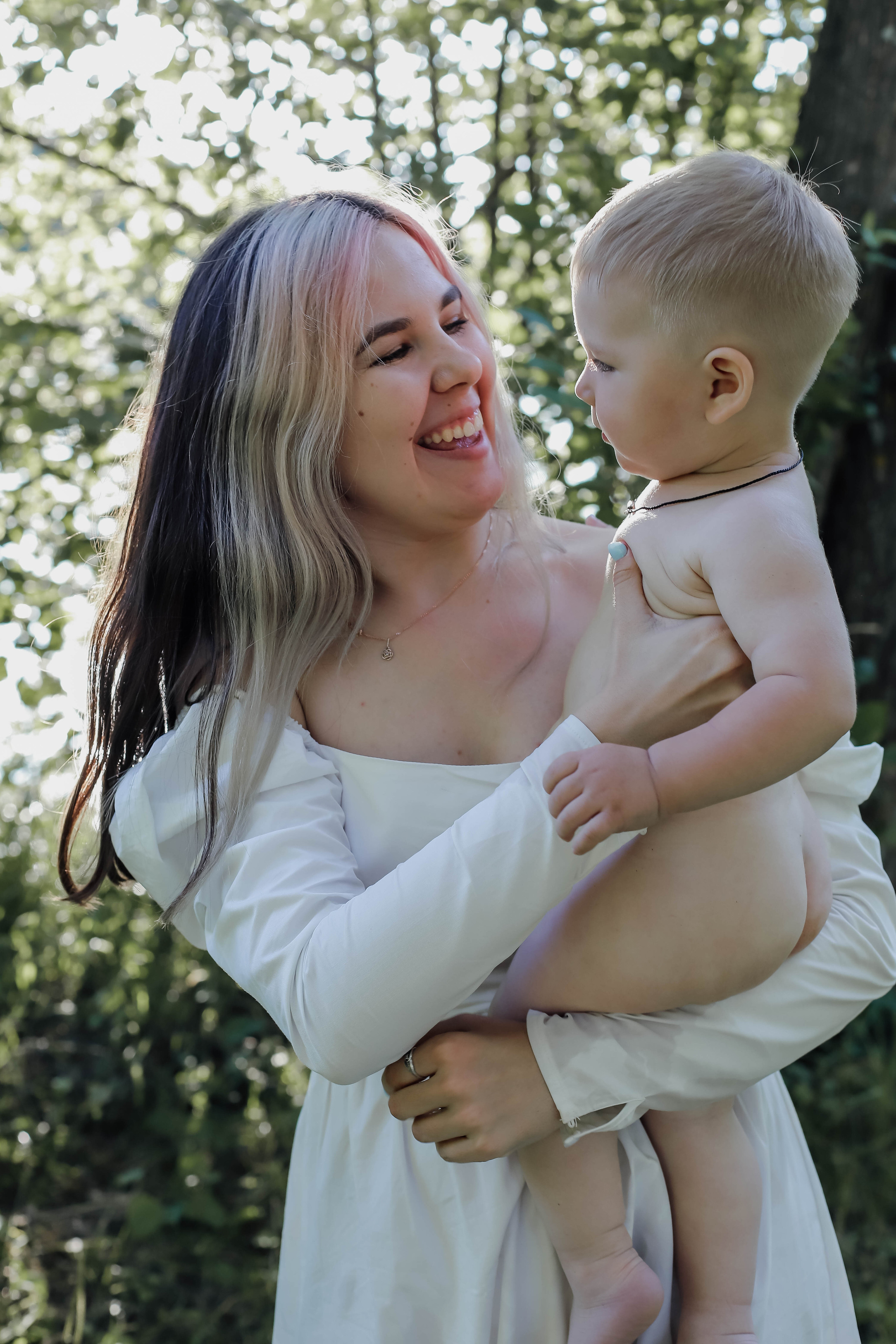 Оля с малышом. Свадебный, семейный, детский фотограф в Сочи Виолетта Александрова