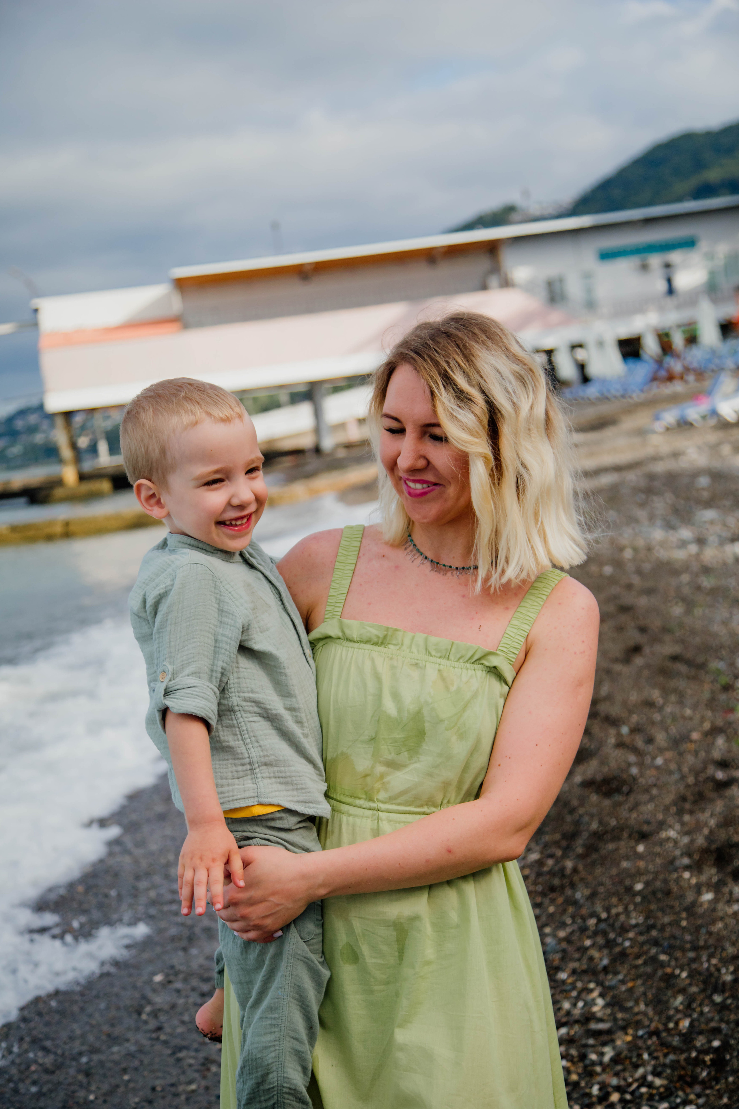 Ксения с сыном. Свадебный, семейный, детский фотограф в Сочи Виолетта Александрова