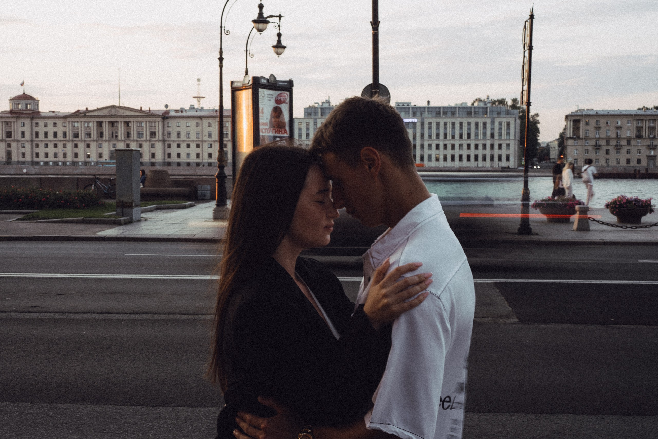 Городская прогулка влюбленных. Профессиональный фотограф, Санкт-Петербург — Виктория Богомолова