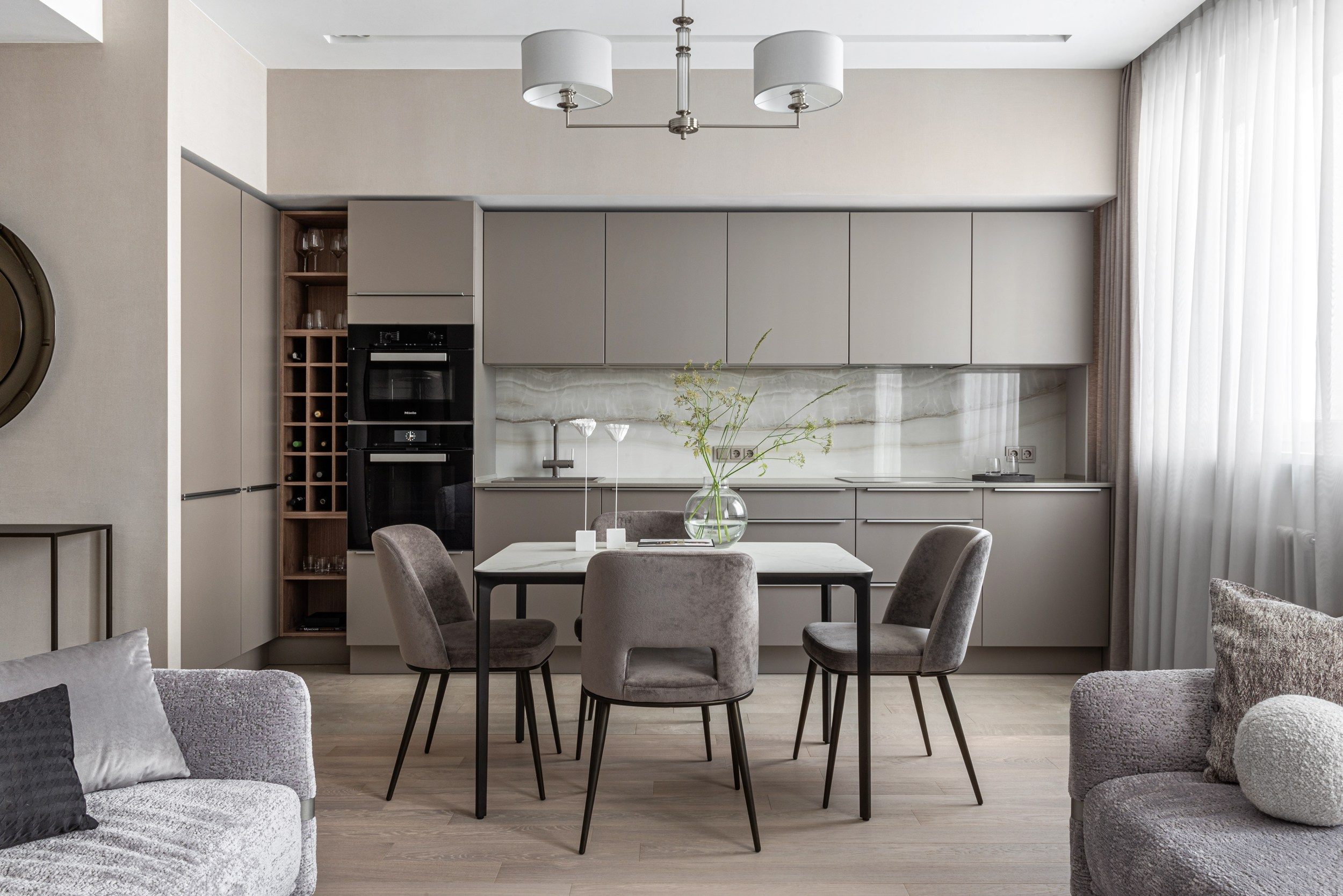 IZMAYLOVSKIY (реализация). Дизайн интерьера бизнес класса Москва Янина Филиппова