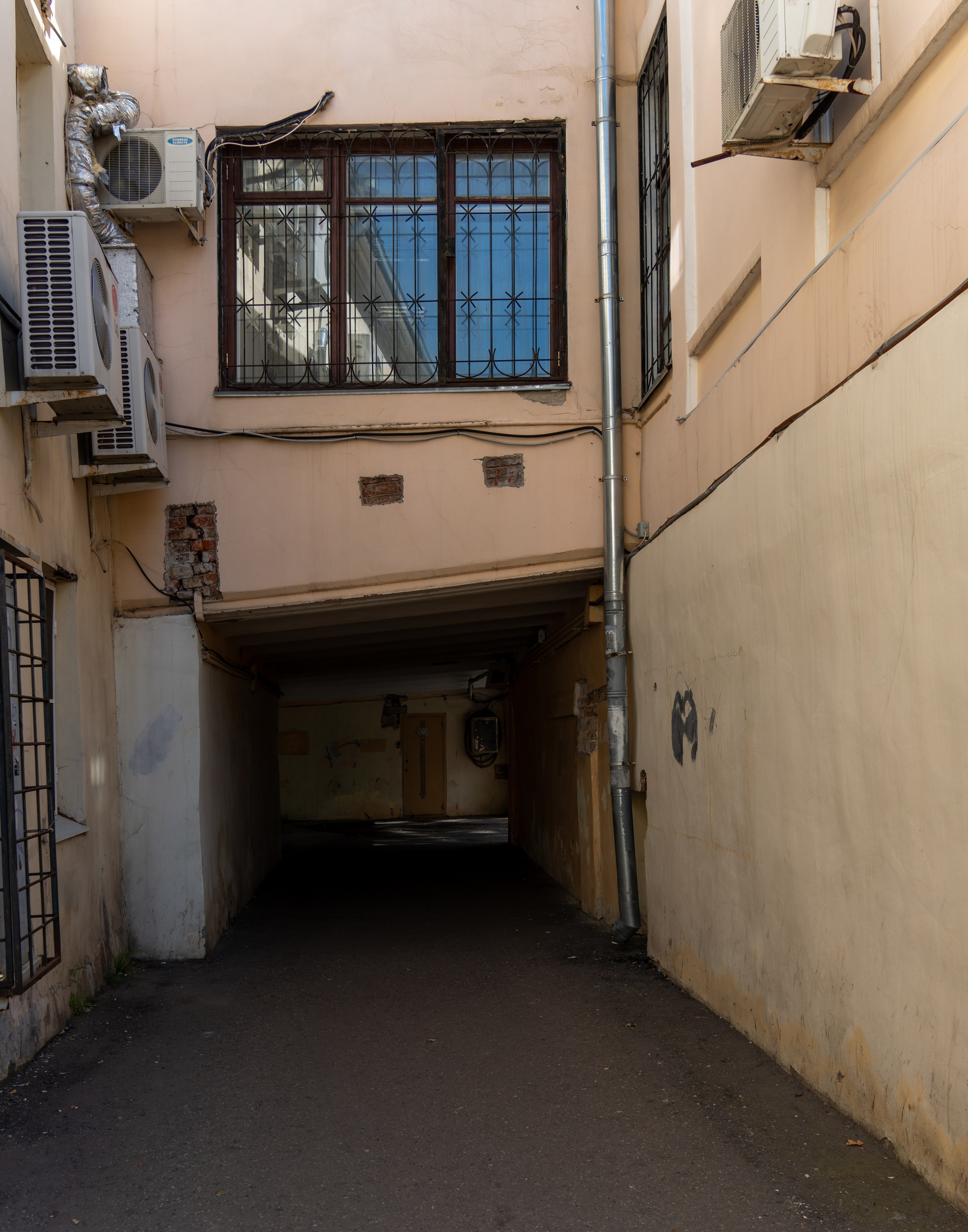 20250913 Новокузнецкая — Охотный ряд. Дмитрий Ремизов. Фотография, как хобби