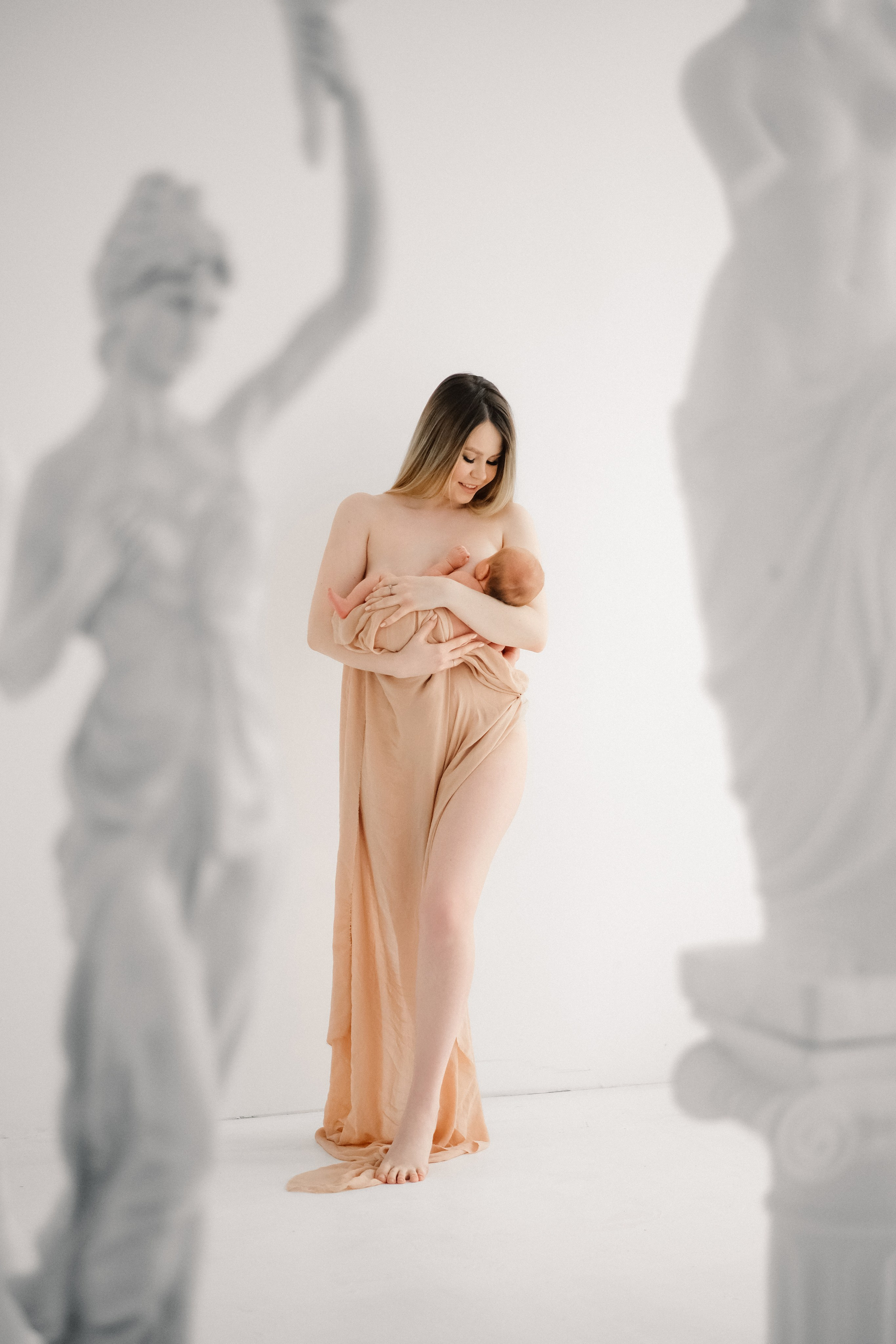 Вика и Вероника. Фотограф беременности и Newborn в Екатеринбурге Марина Добровольская