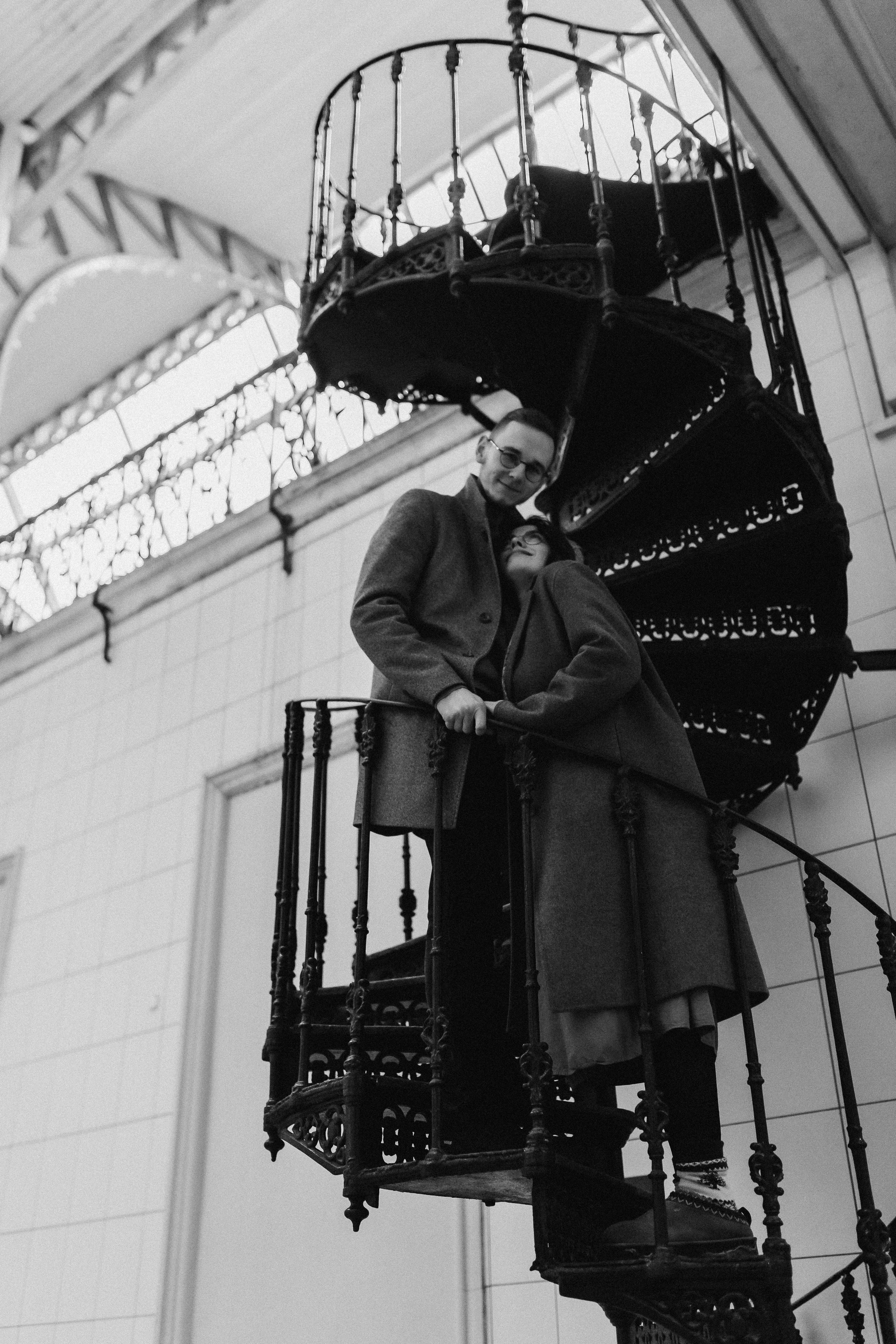 Никита и Юля: съёмка на Витебском вокзале. Фотограф Санкт-Петербург Князева Елизавета