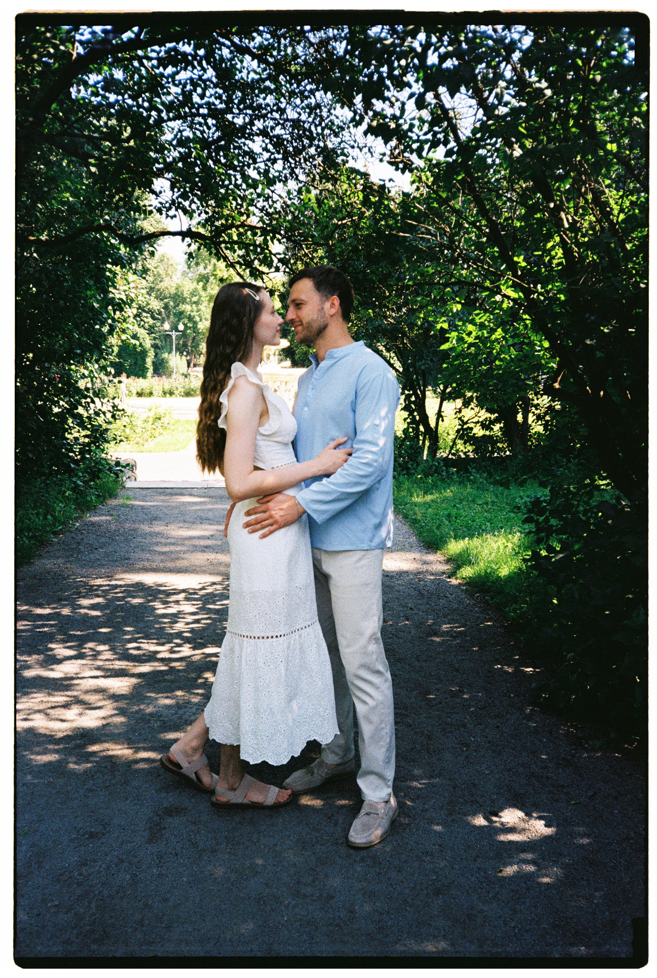 Прогулка лавстори предсвадебная в Парке Горького