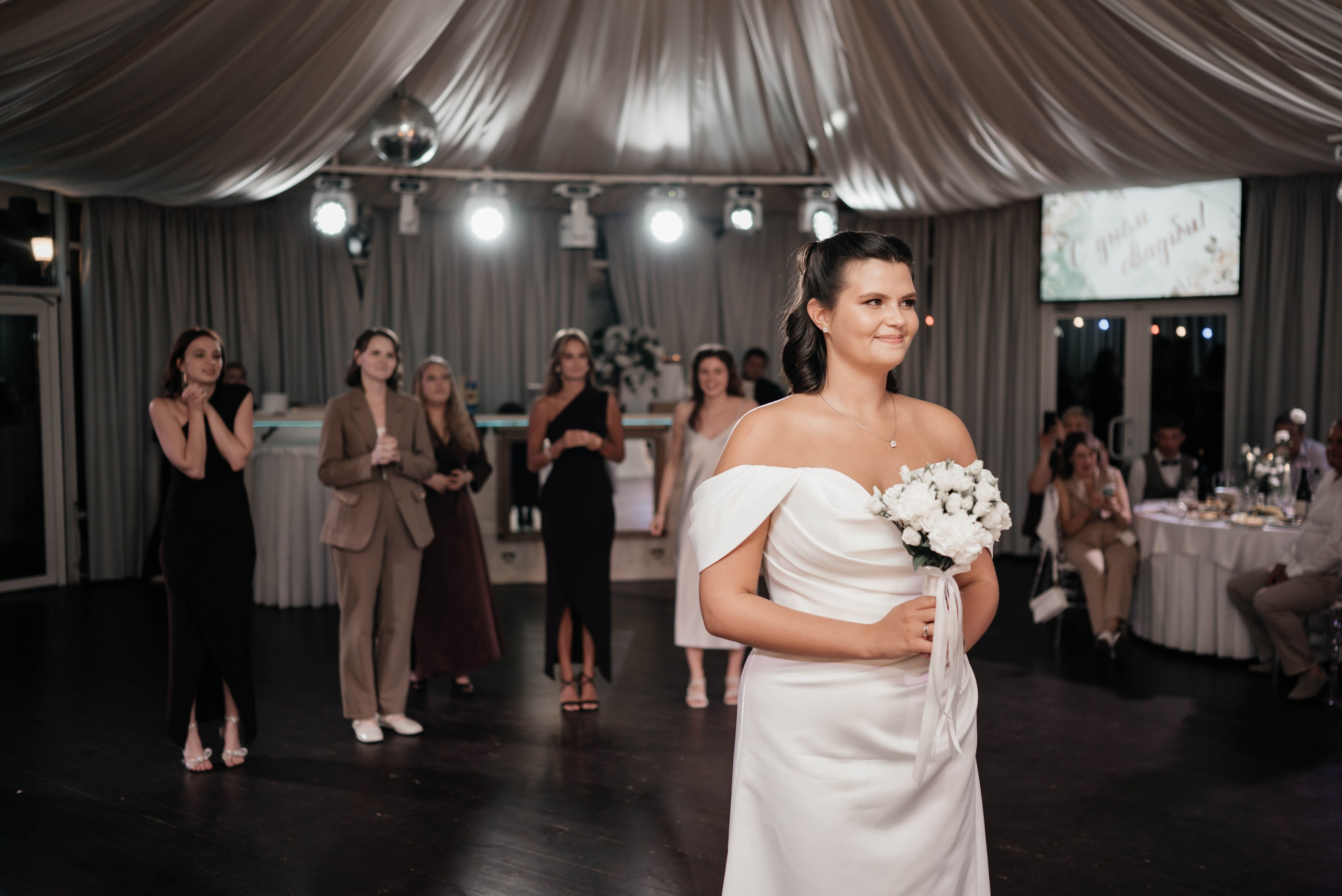 Никита&Яна (выездная регистрация). Главная