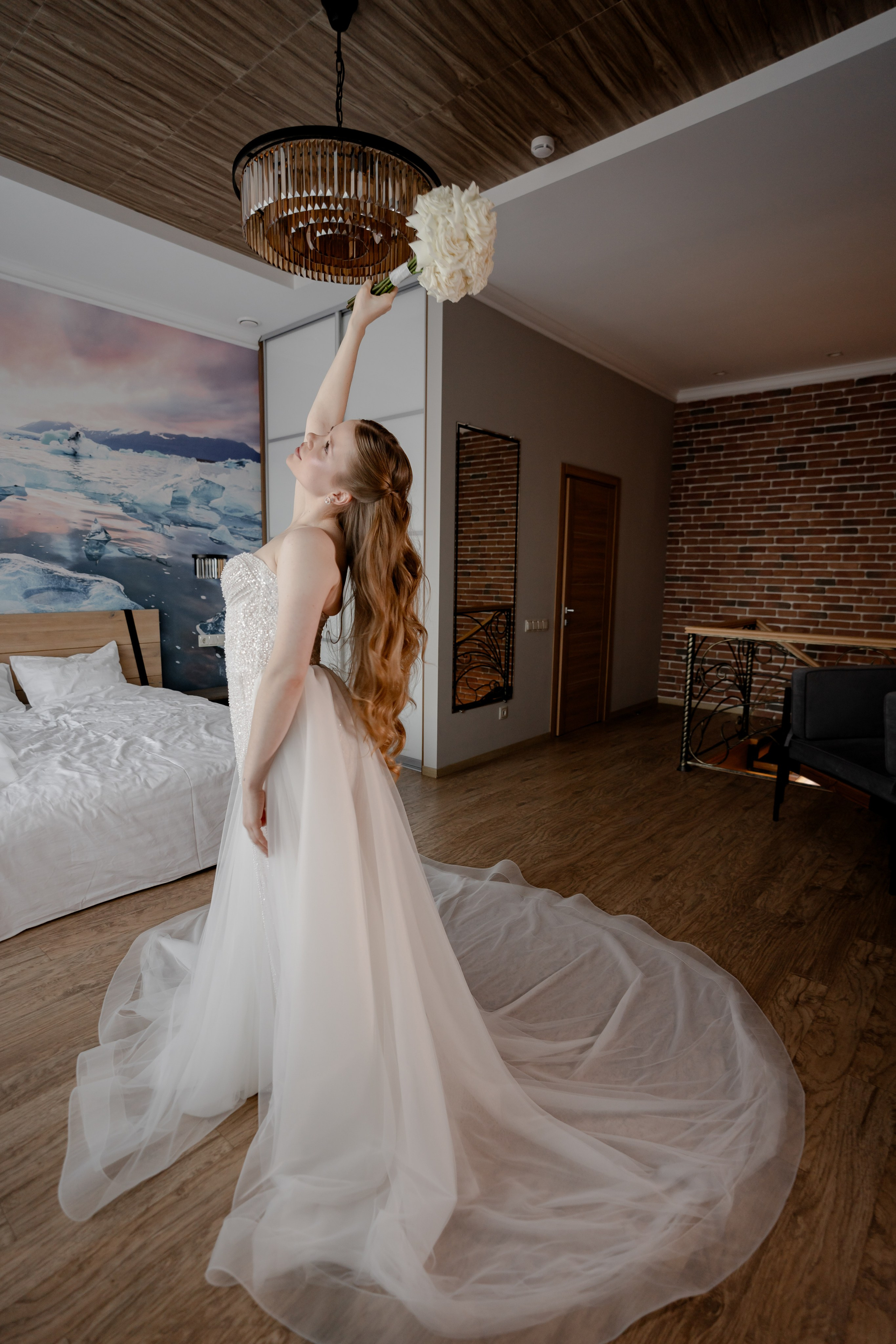 СВАДЕБНАЯ СЬЕМКА СБОРОВ В ОТЕЛЕ И ВЫЕЗД НА ЦЕРЕМОНИЮ (СНЯТО В СИБИРЕ В НИЖНЕВАРТОВСКЕ)М. Профессиональный фотограф, Санкт-Петербург — Виктория Богомолова