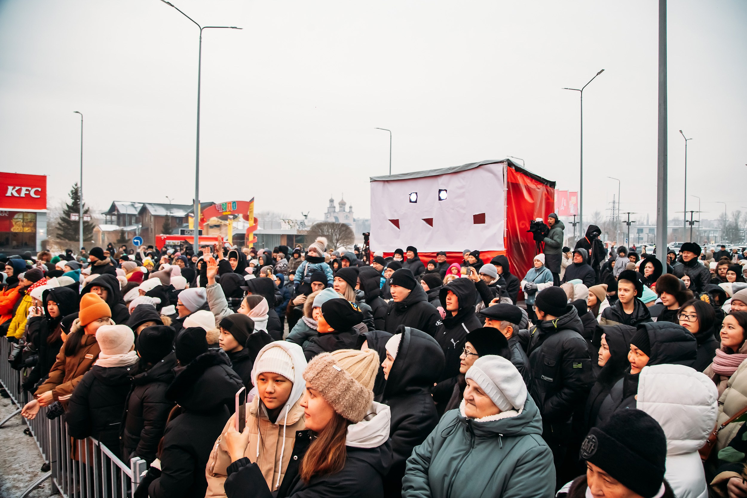 10 лет BatyrMall. Кипятком Павлодар