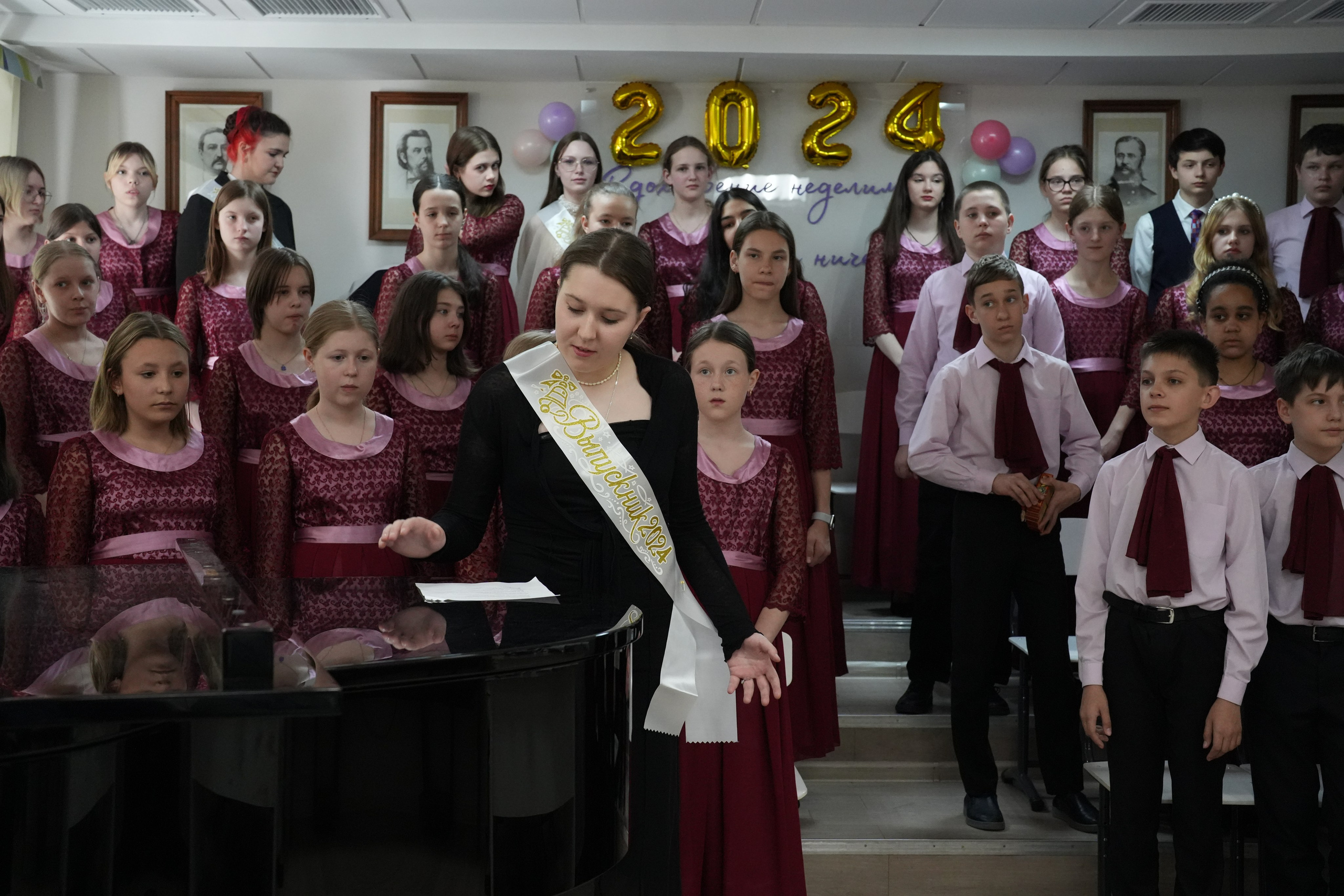 Выпускной в музыкально-хоровой школе г. Москвы № 106. Семейный и детский фотограф в Москве Оксана Чибизова