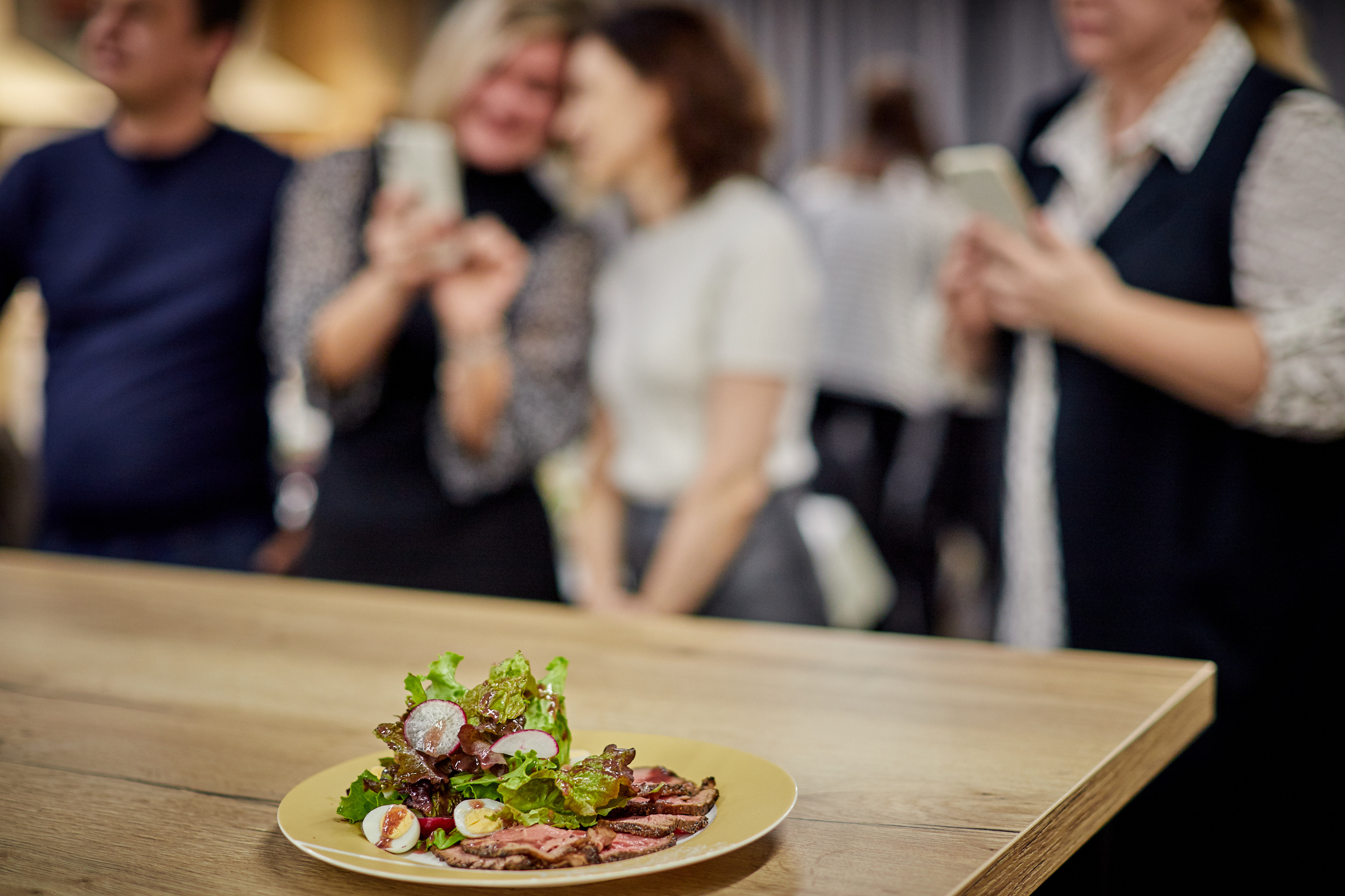 Фотограф на кулинарный МК. Контент для бизнеса в Екатеринбурге Полдень Медиа