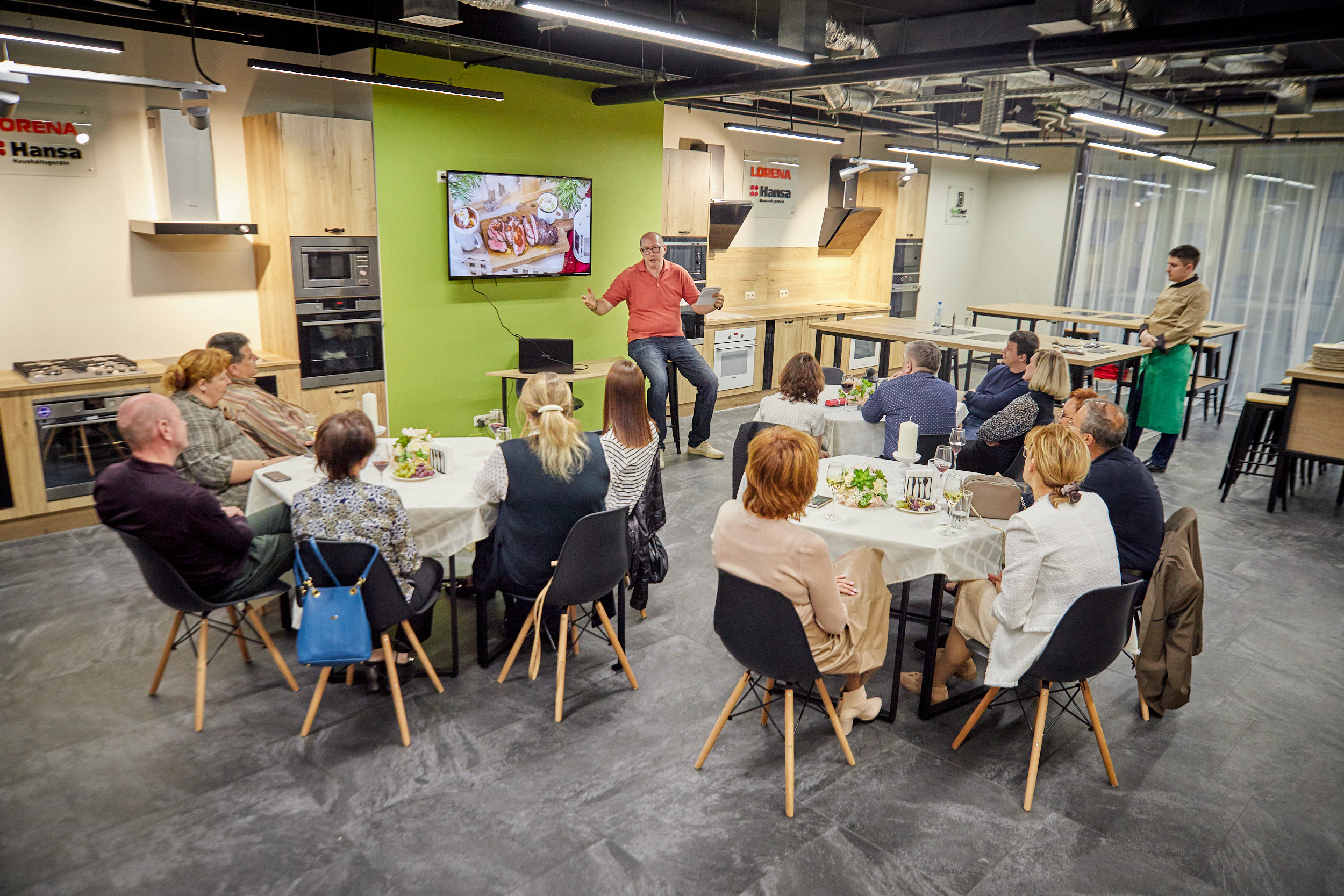 Фотограф на кулинарный МК. Контент для бизнеса в Екатеринбурге Полдень Медиа