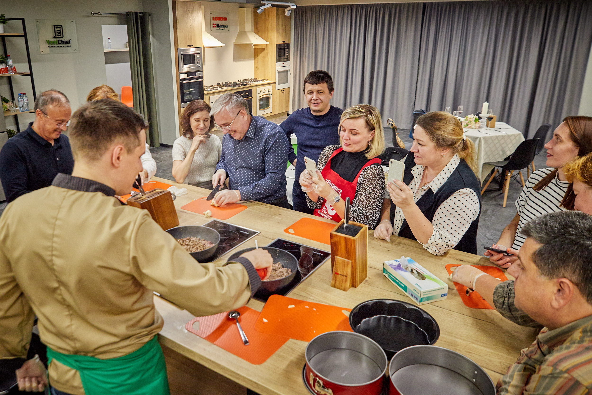 Фотограф на кулинарный МК. Контент для бизнеса в Екатеринбурге Полдень Медиа