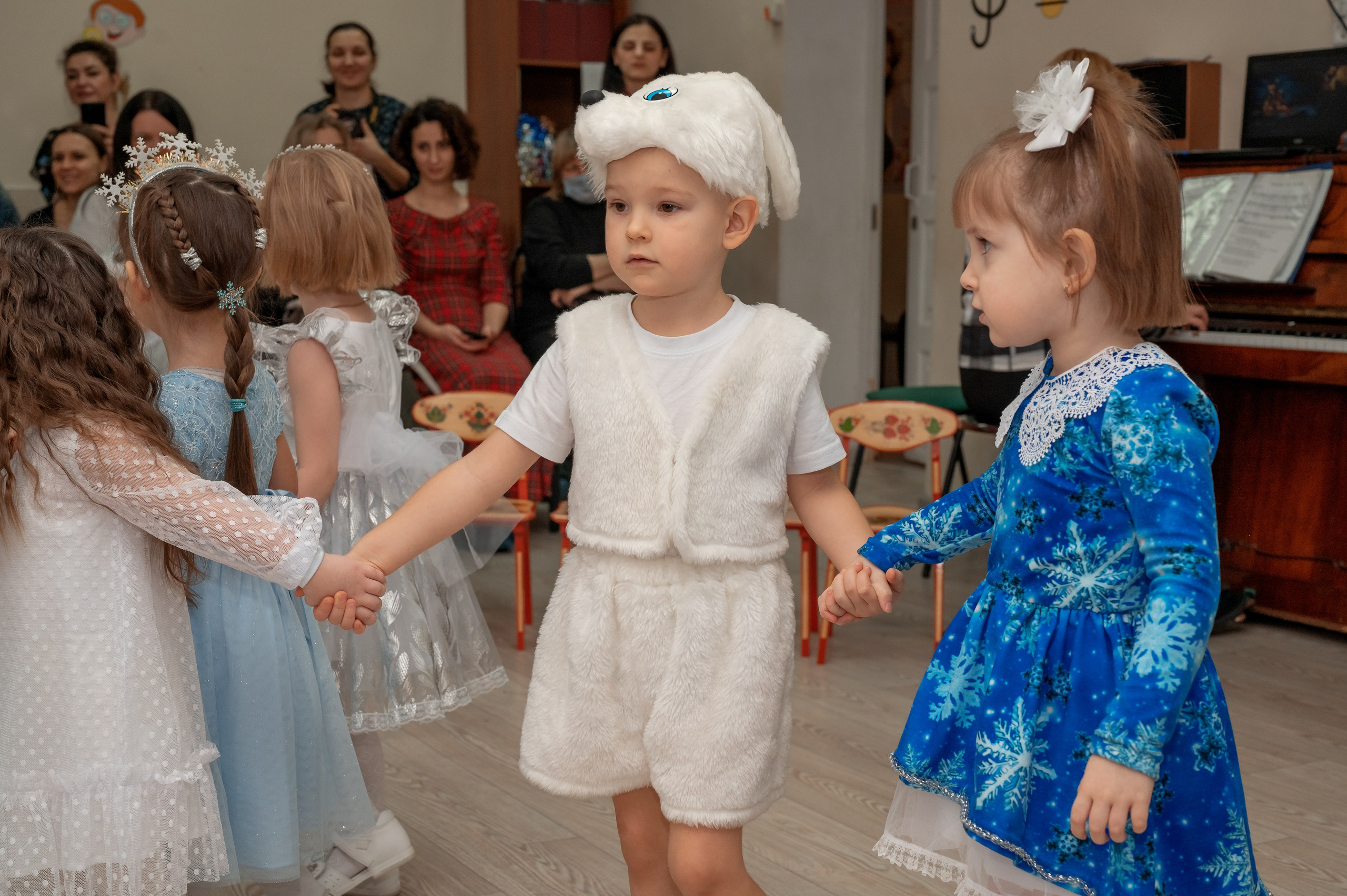 Праздник в садике. Фотограф новорождённых, семейный, школьный в городе Калуге Евгения