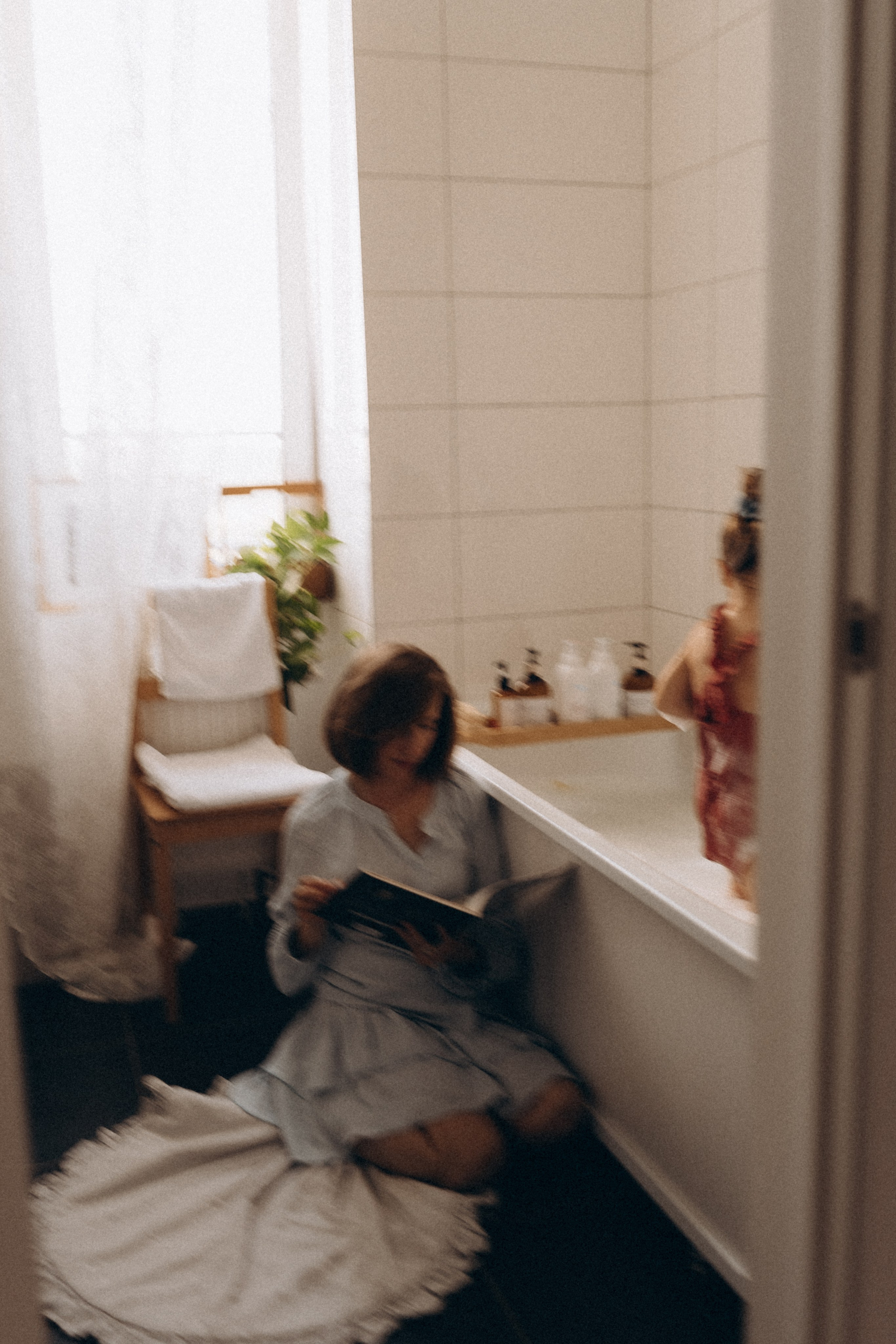 …и мама сделала пенную ванну. Семейный и домашний фотограф в Уфе Ирина Гарасюта