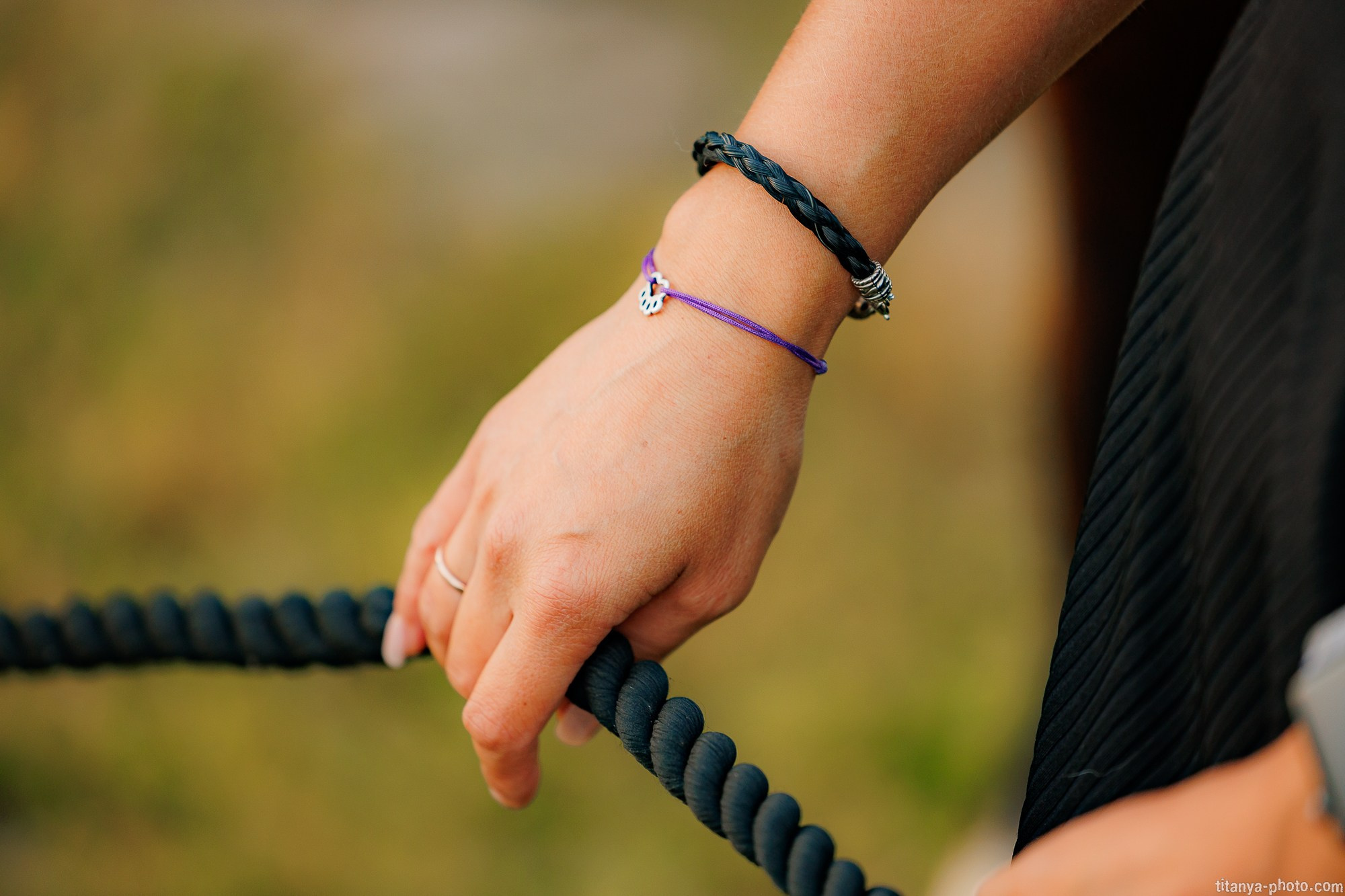 Закатная семейная фотосессия: про Настю и её дружную семью. Фотограф собак, фотограф-анималист Аня Титова (Titanya). Москва