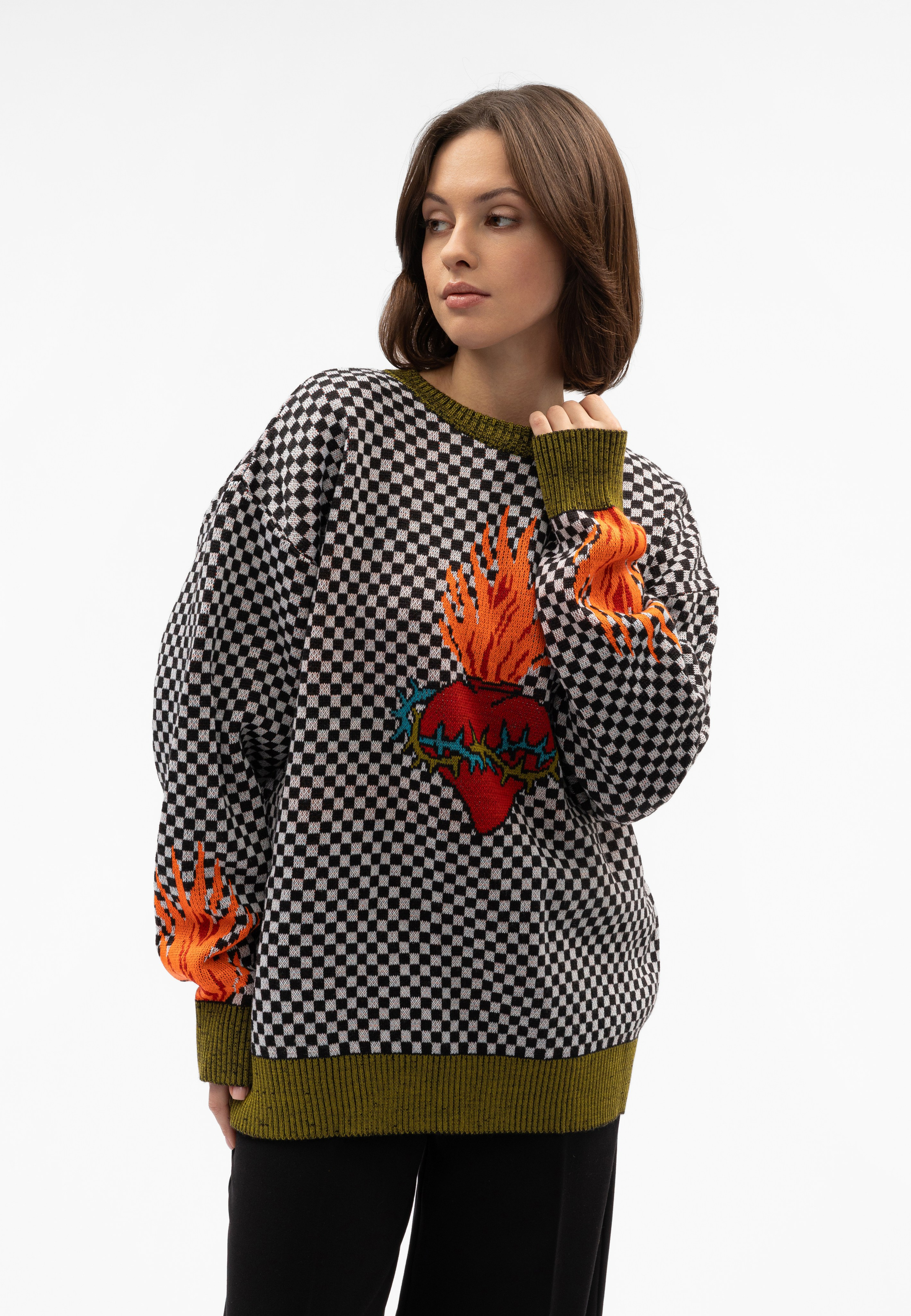 Кейс: Фотосъемка свитеров «Behind the scenes» для Lamoda в СПб