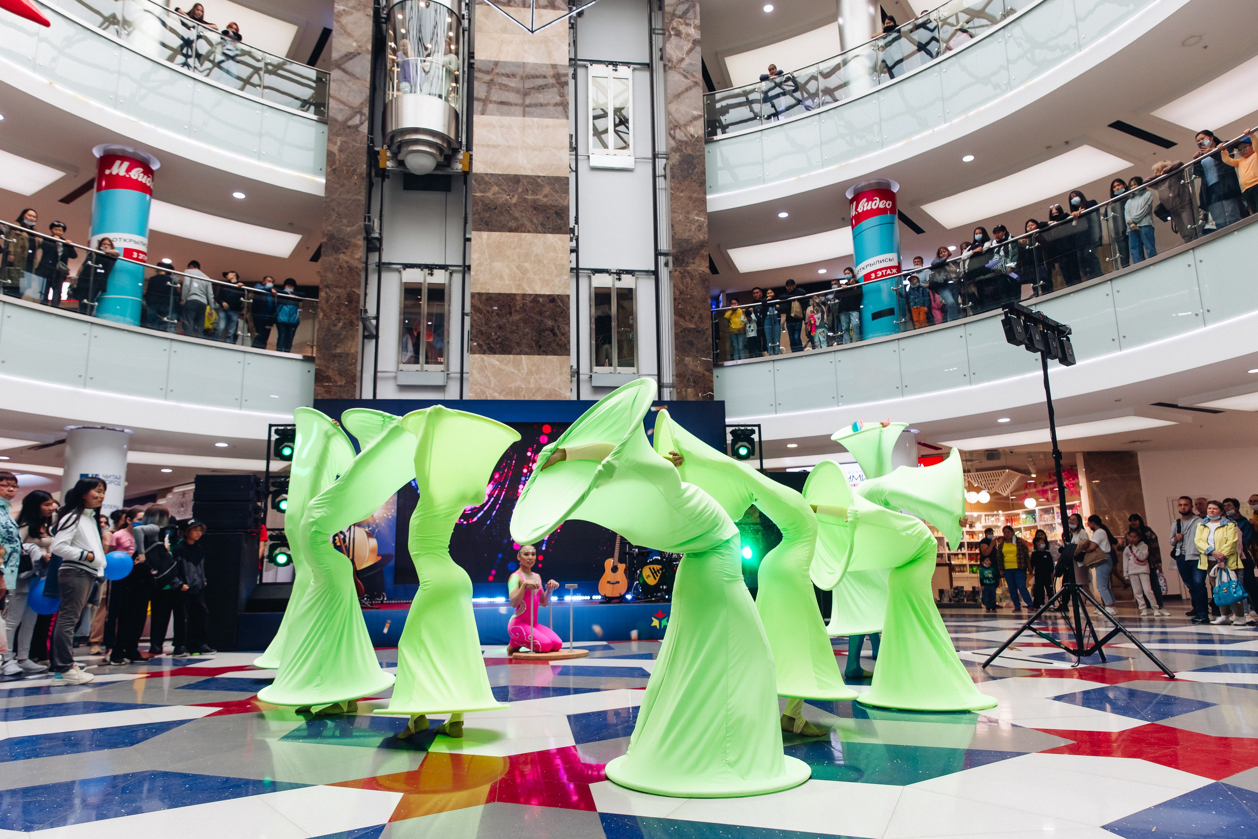 5 лет ТЦ Форум. Свадебный и семейный фотограф в Улан-Удэ