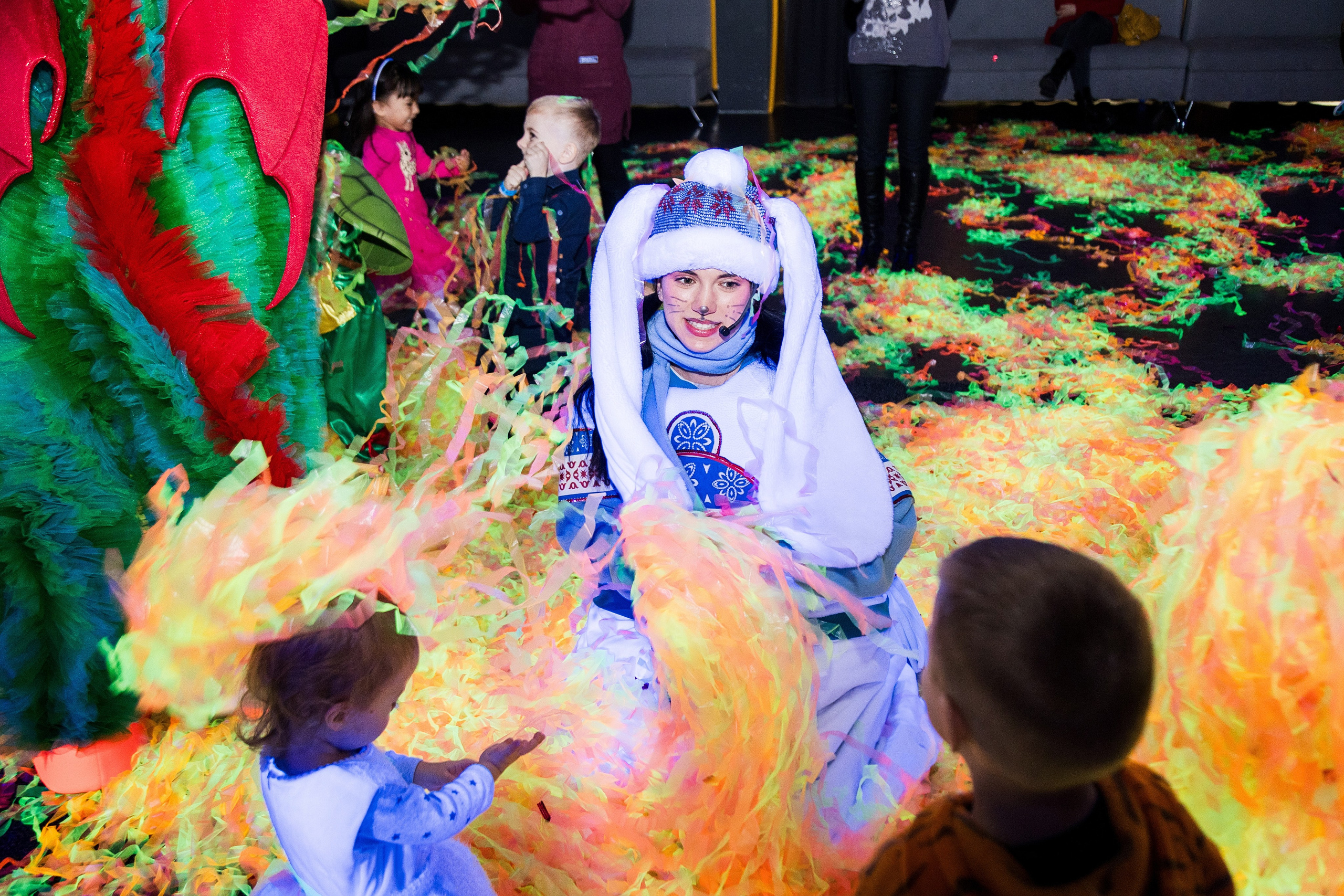 Новогодние утренники. Детский фотограф видеограф в Хабаровске Михаил Орлов