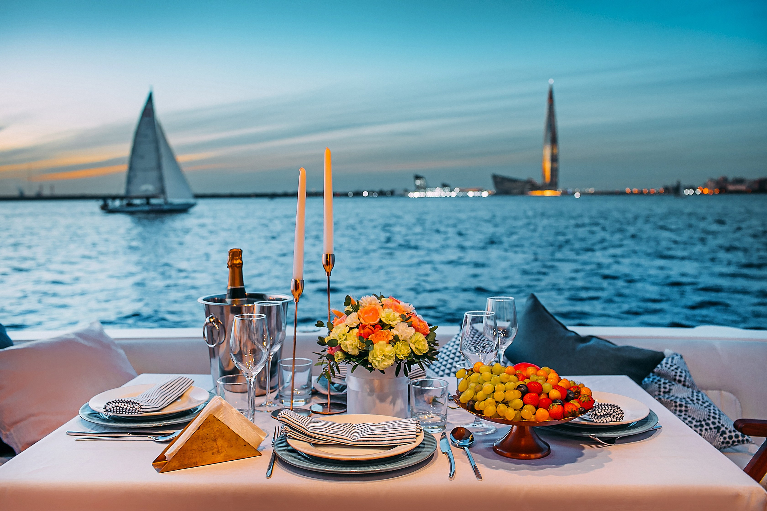 Яхта Rodman 44 Holiday. SPB Rent Boats|аренда катеров и теплоходов