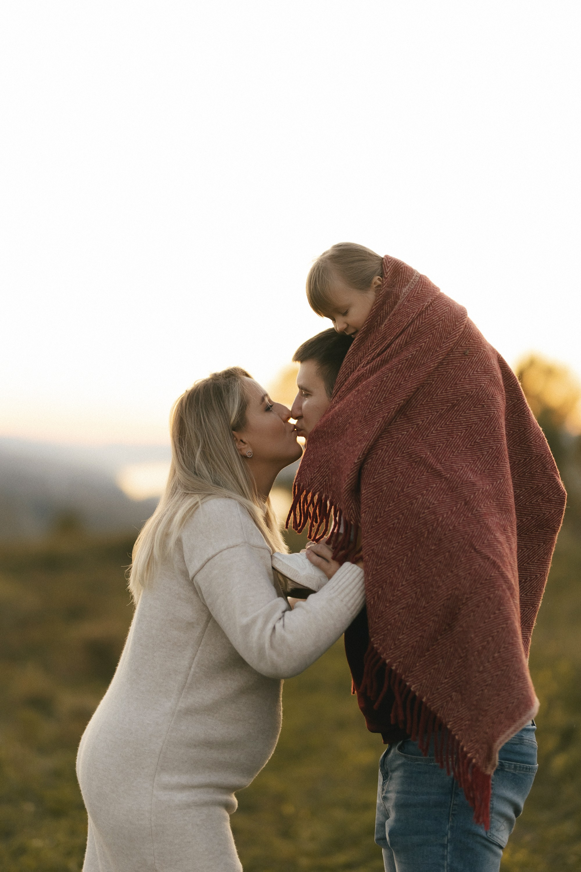 ОЛЯ, АНТОН И КИРА ` 24. Maria Startseva Photo