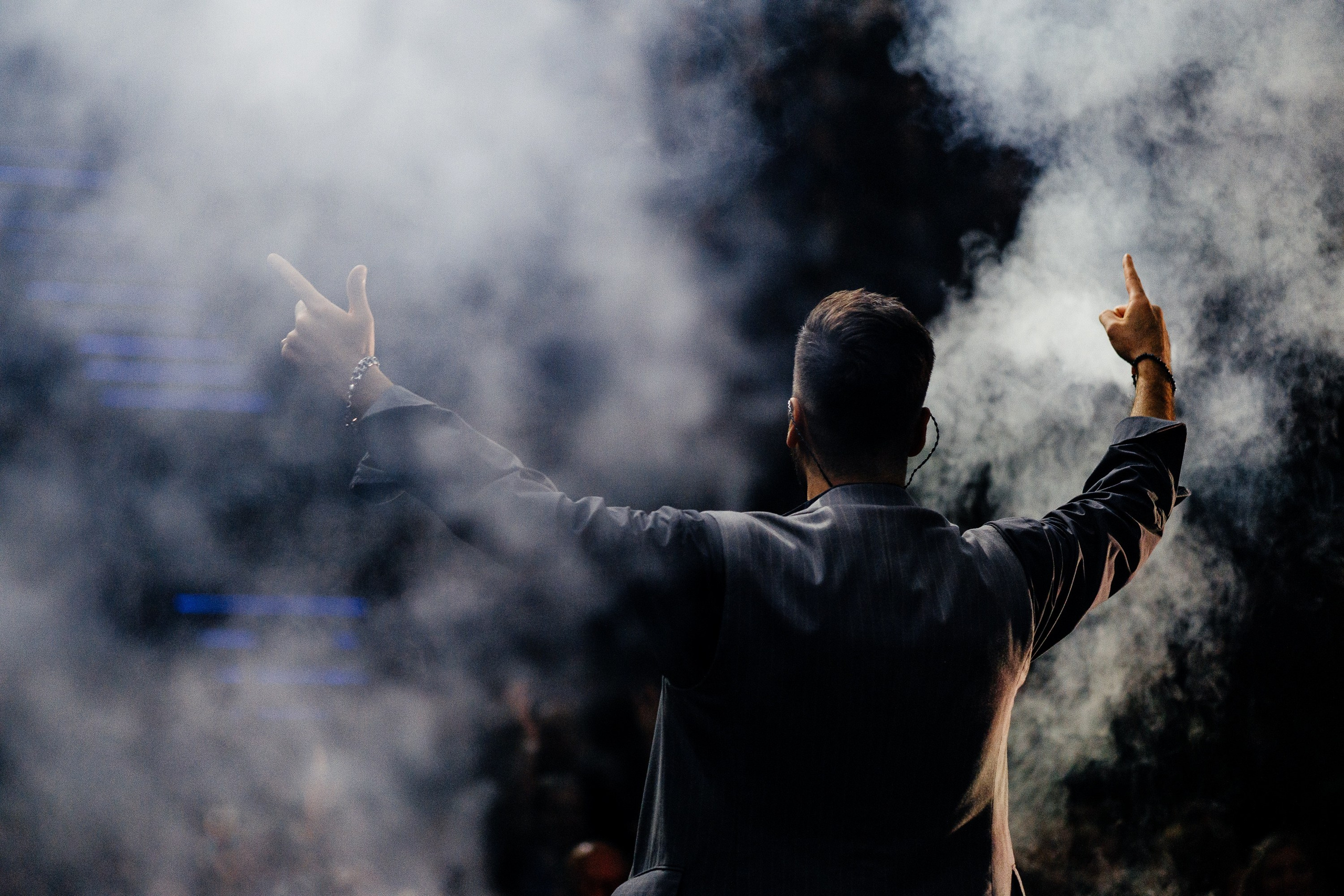 НОДАР РЕВИЯ. Фотограф в Москве Алексей Виноградов