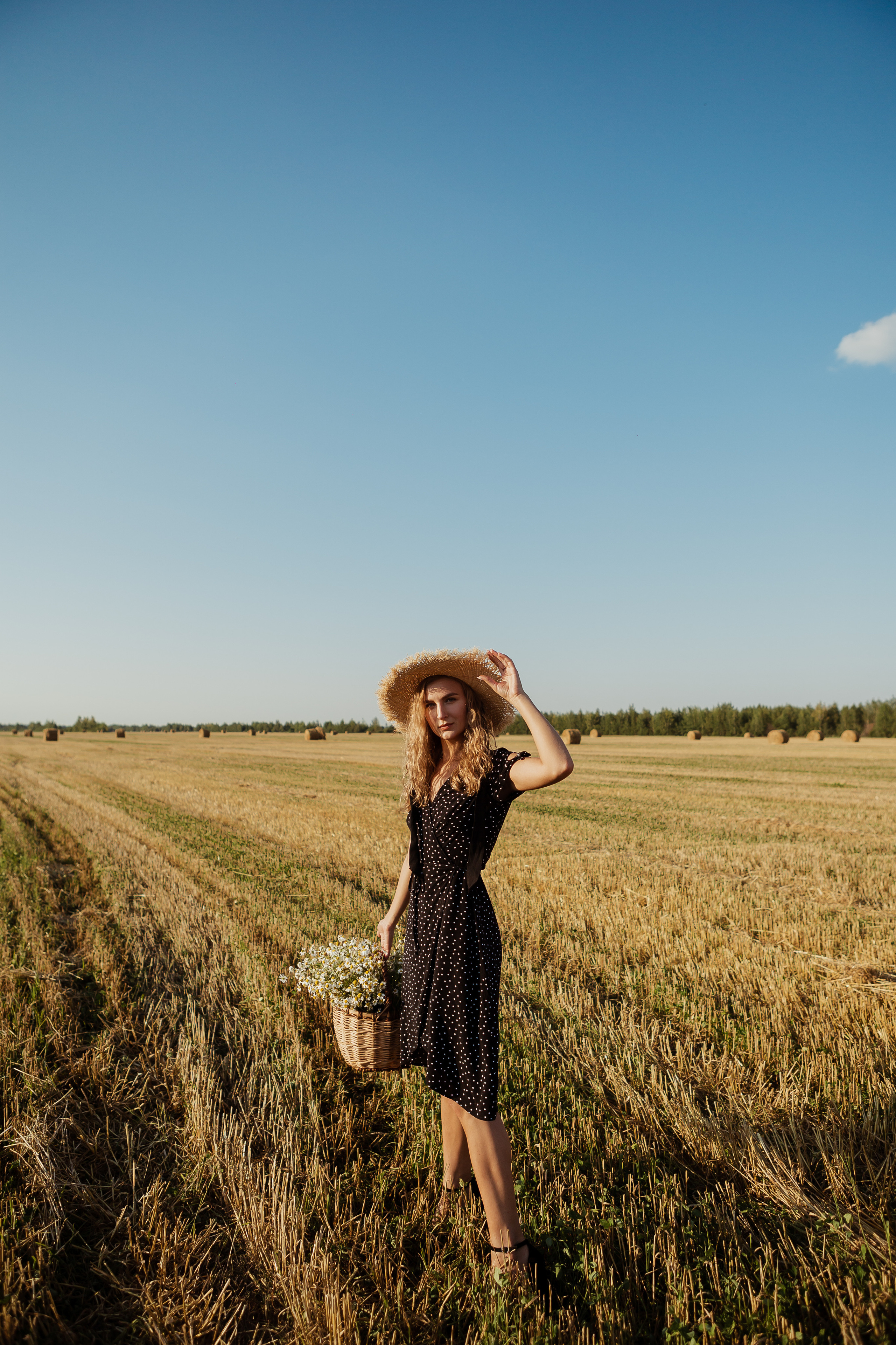 Прогулка в поле. ФОТОГРАФ Маргарита Сивакова | Ярославль Кострома Москва