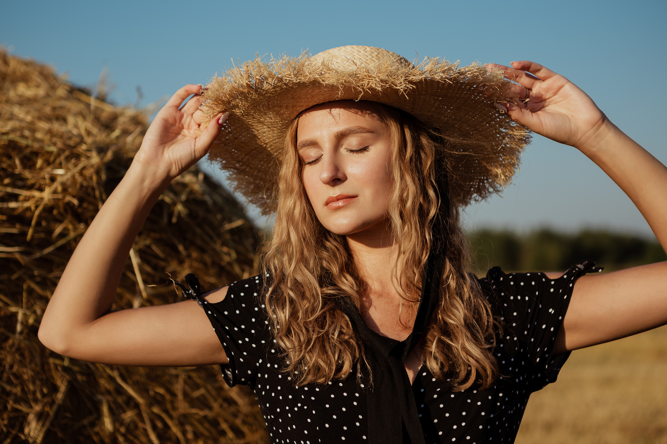 Прогулка в поле. ФОТОГРАФ Маргарита Сивакова | Ярославль Кострома Москва