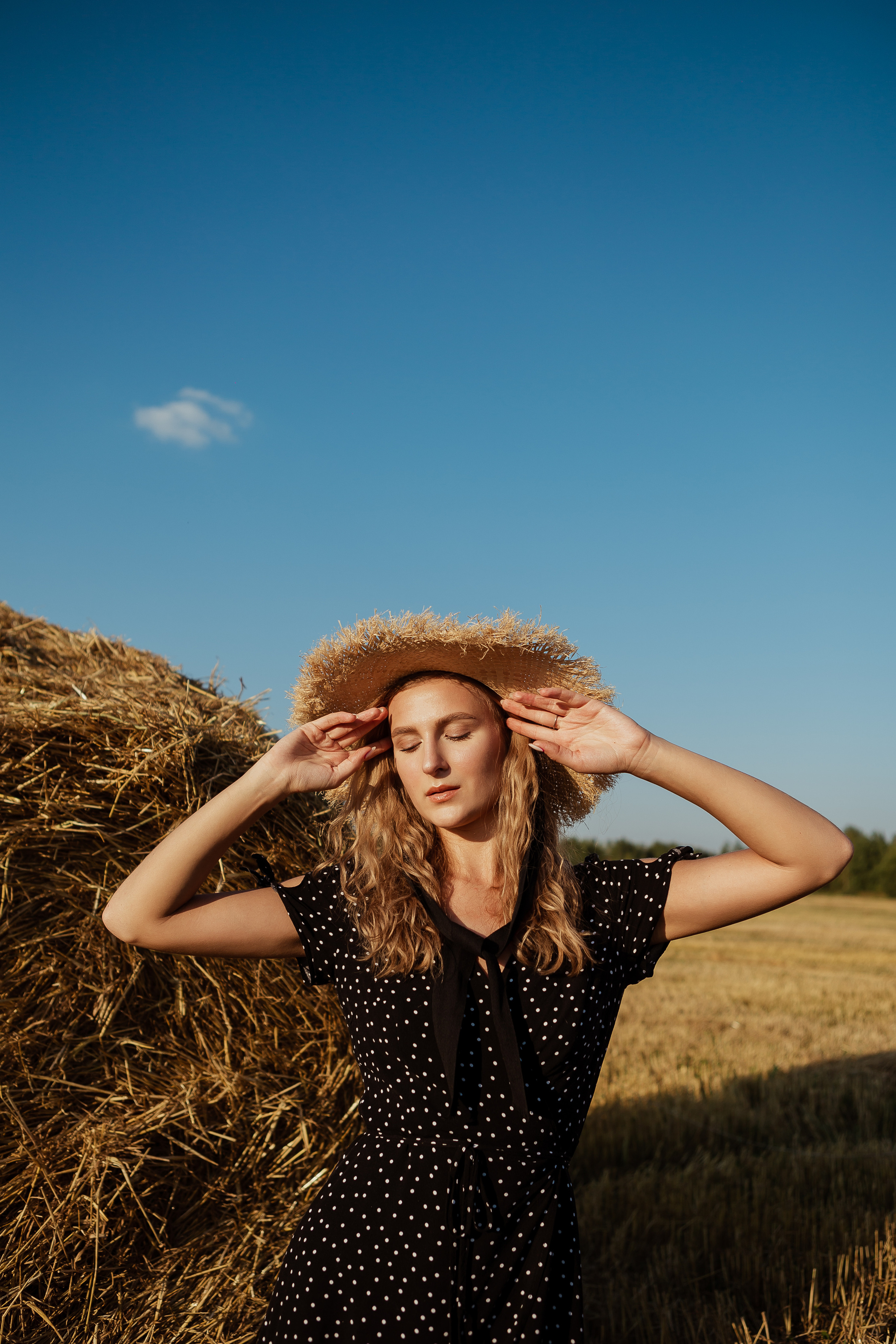 Прогулка в поле. ФОТОГРАФ Маргарита Сивакова | Ярославль Кострома Москва