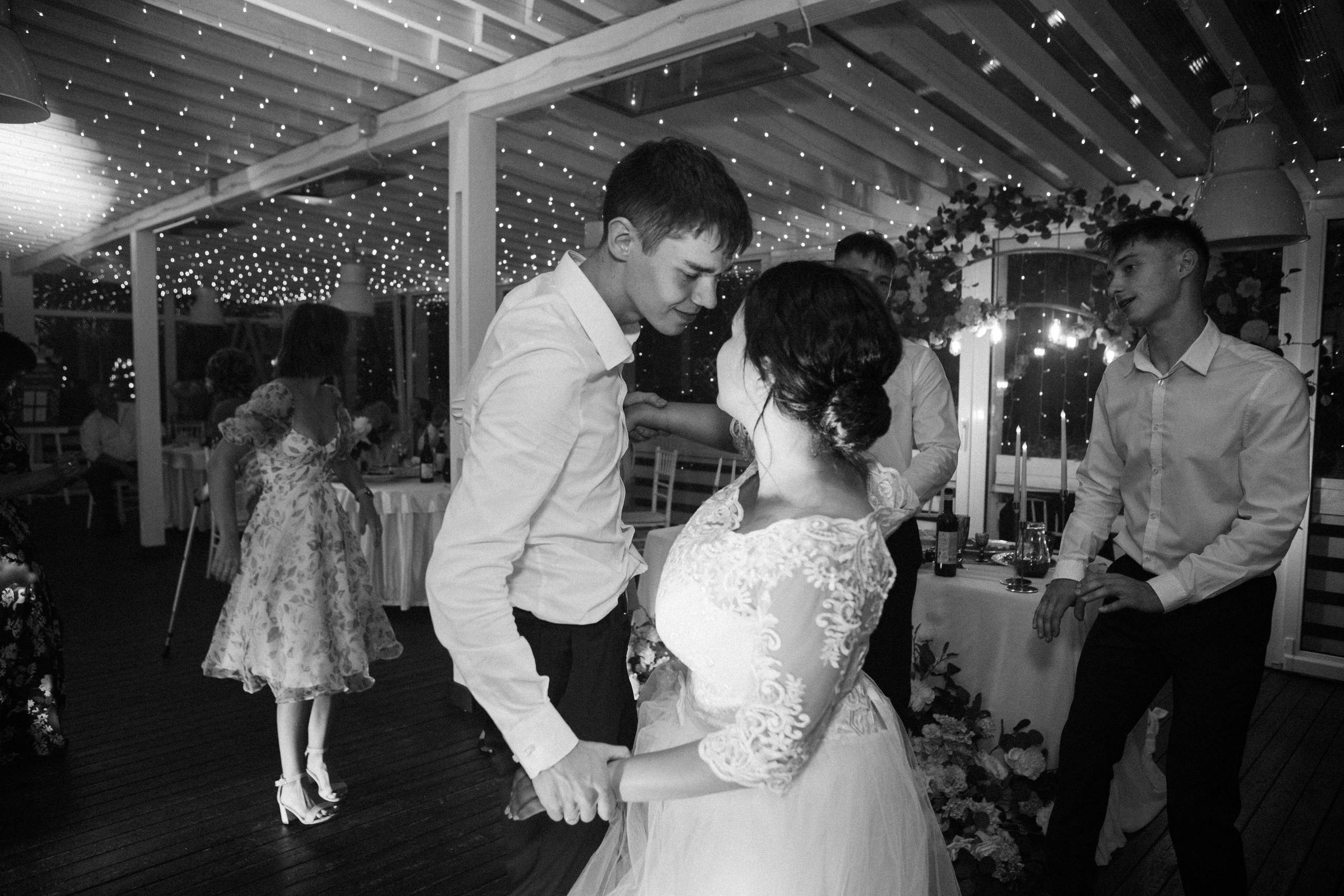 Виктория & Станислав (с банкетом). ФОТОГРАФ Маргарита Сивакова | Ярославль Кострома Москва