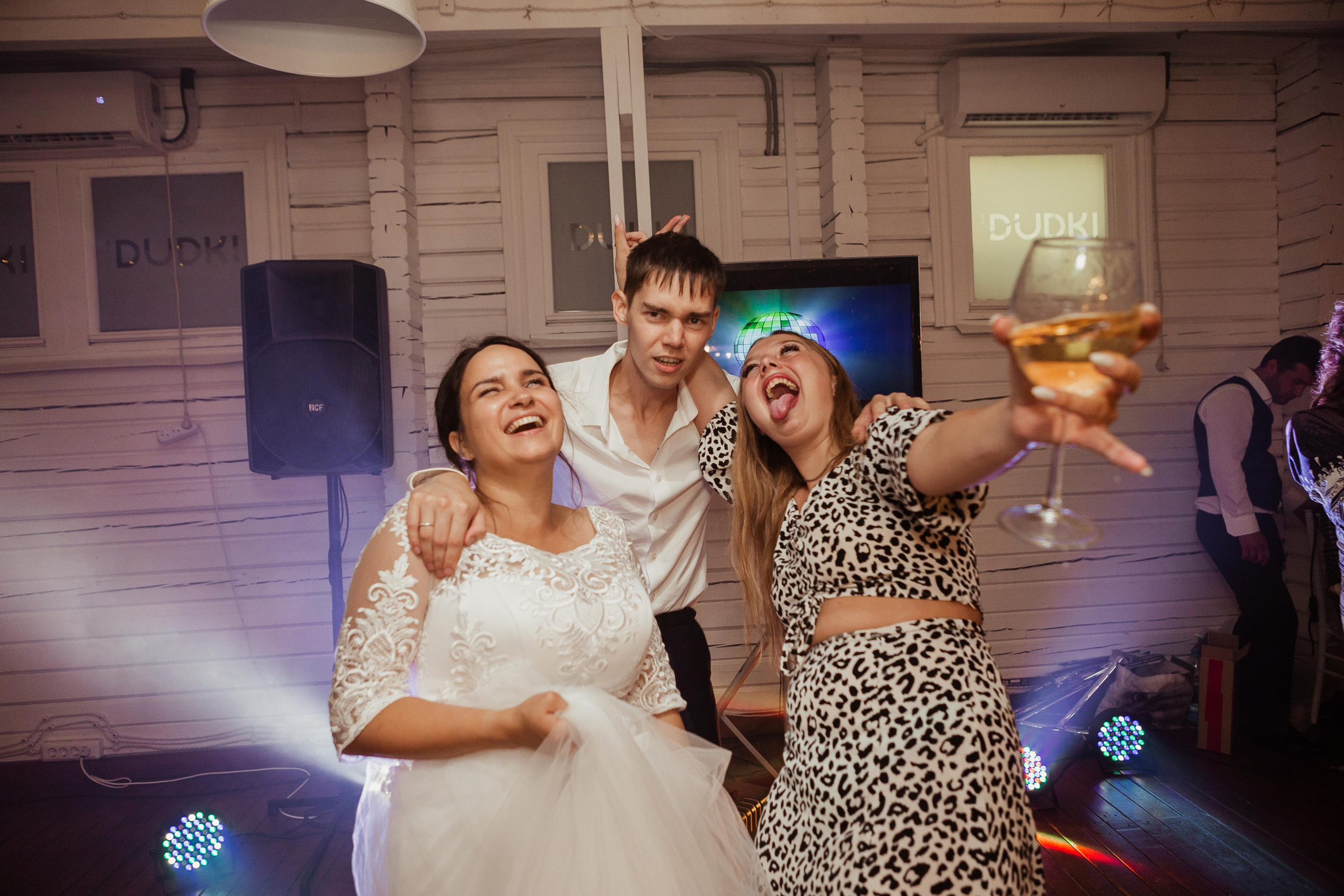 Виктория & Станислав (с банкетом). ФОТОГРАФ Маргарита Сивакова | Ярославль Кострома Москва