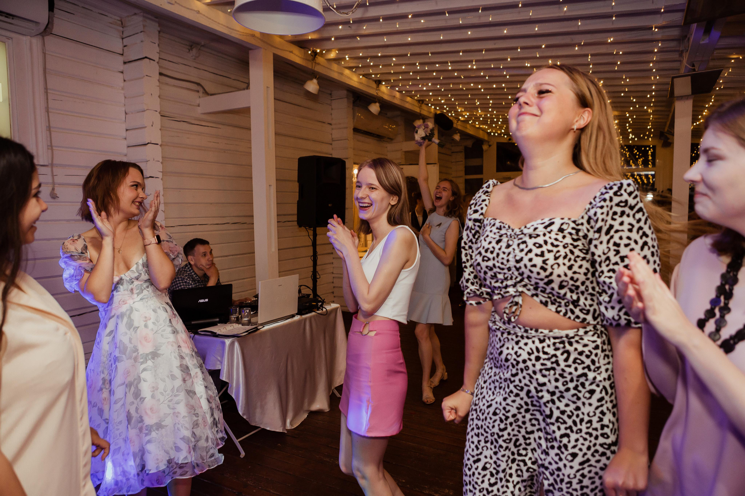 Виктория & Станислав (с банкетом). ФОТОГРАФ Маргарита Сивакова | Ярославль Кострома Москва