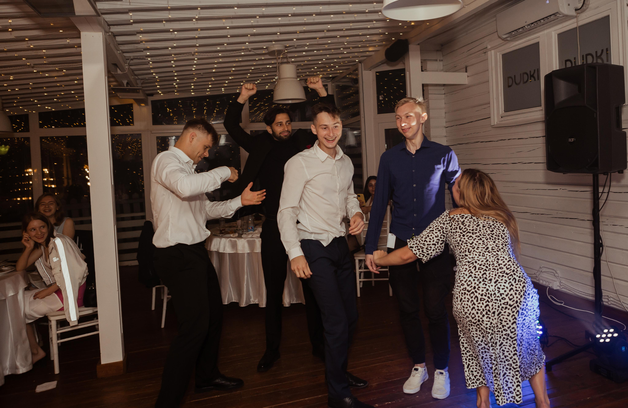 Виктория & Станислав (с банкетом). ФОТОГРАФ Маргарита Сивакова | Ярославль Кострома Москва