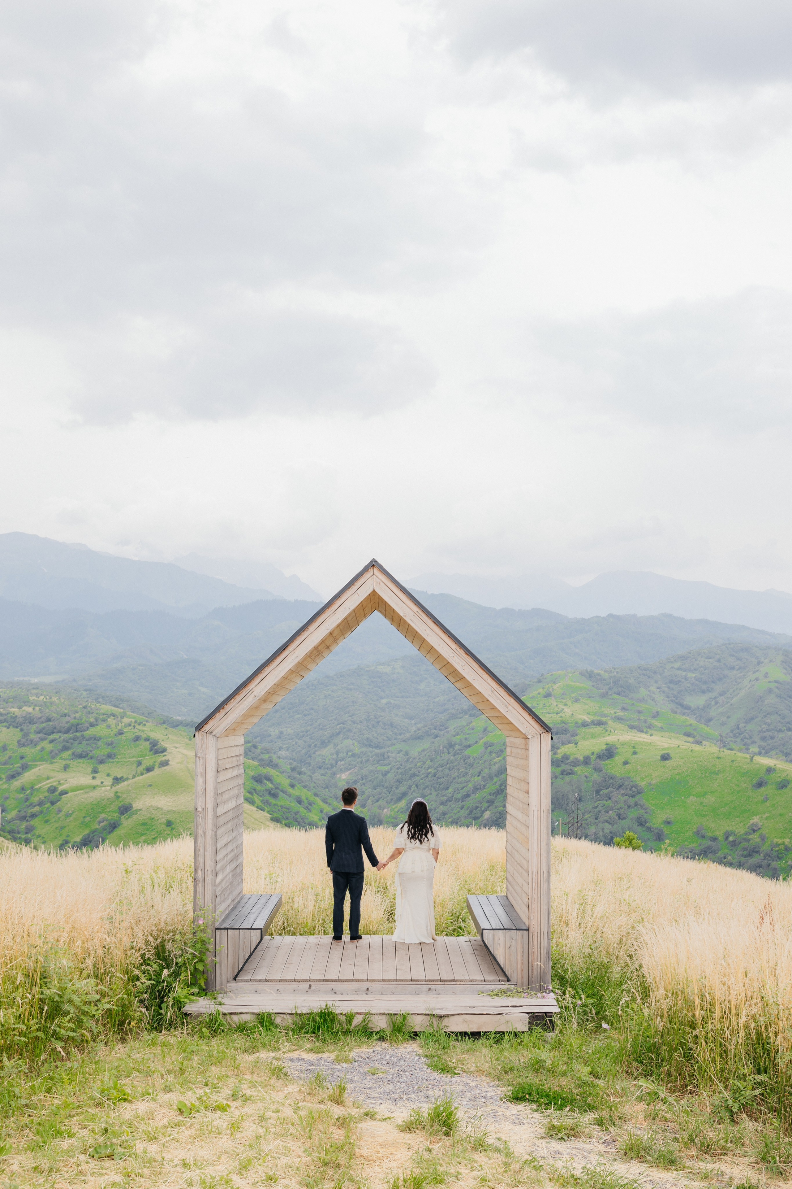MADI & ARU. Wedding and Fashion photographer