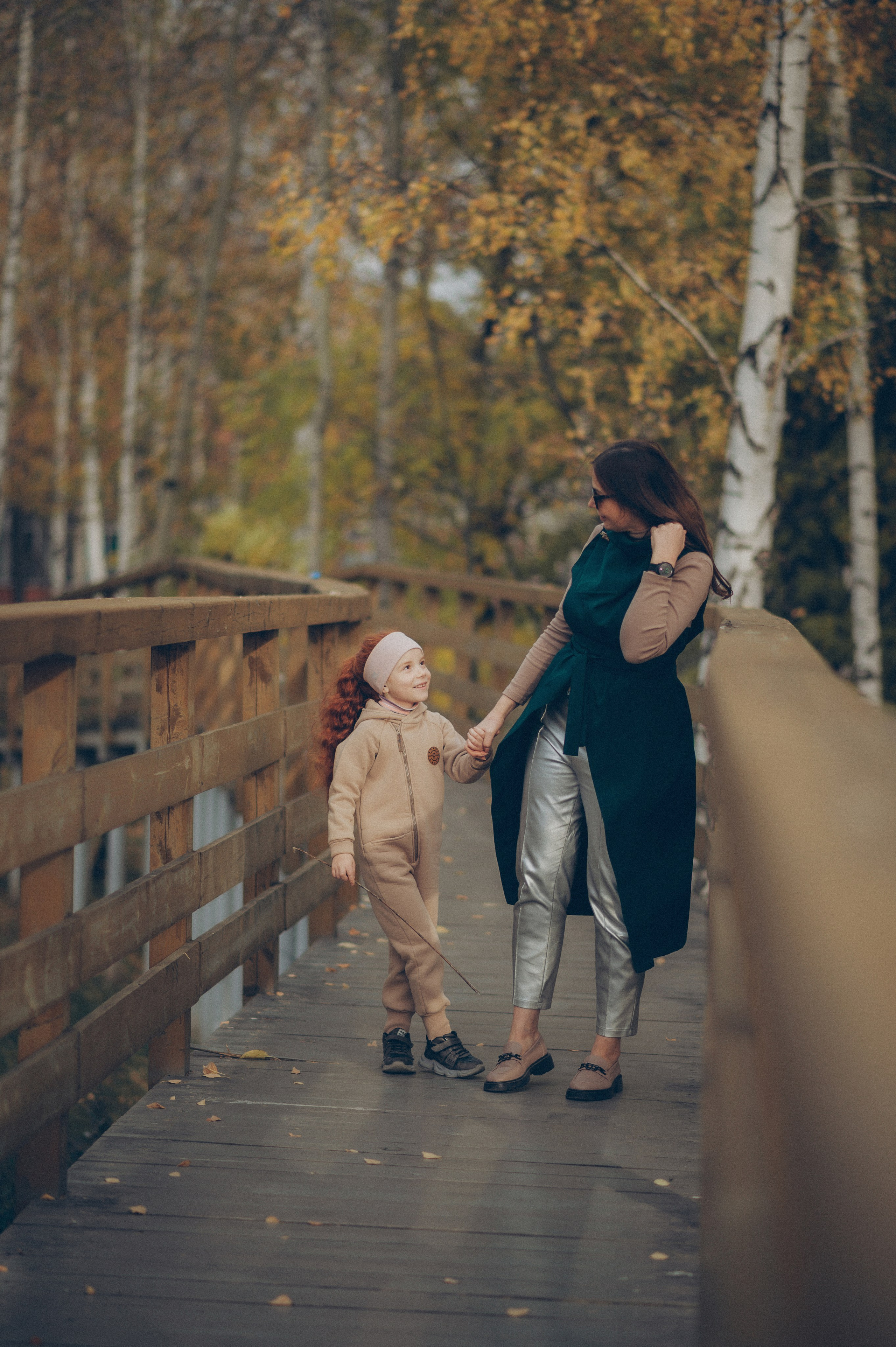 Анюта и Таня. Фотограф, г. Лесной Свердловской области