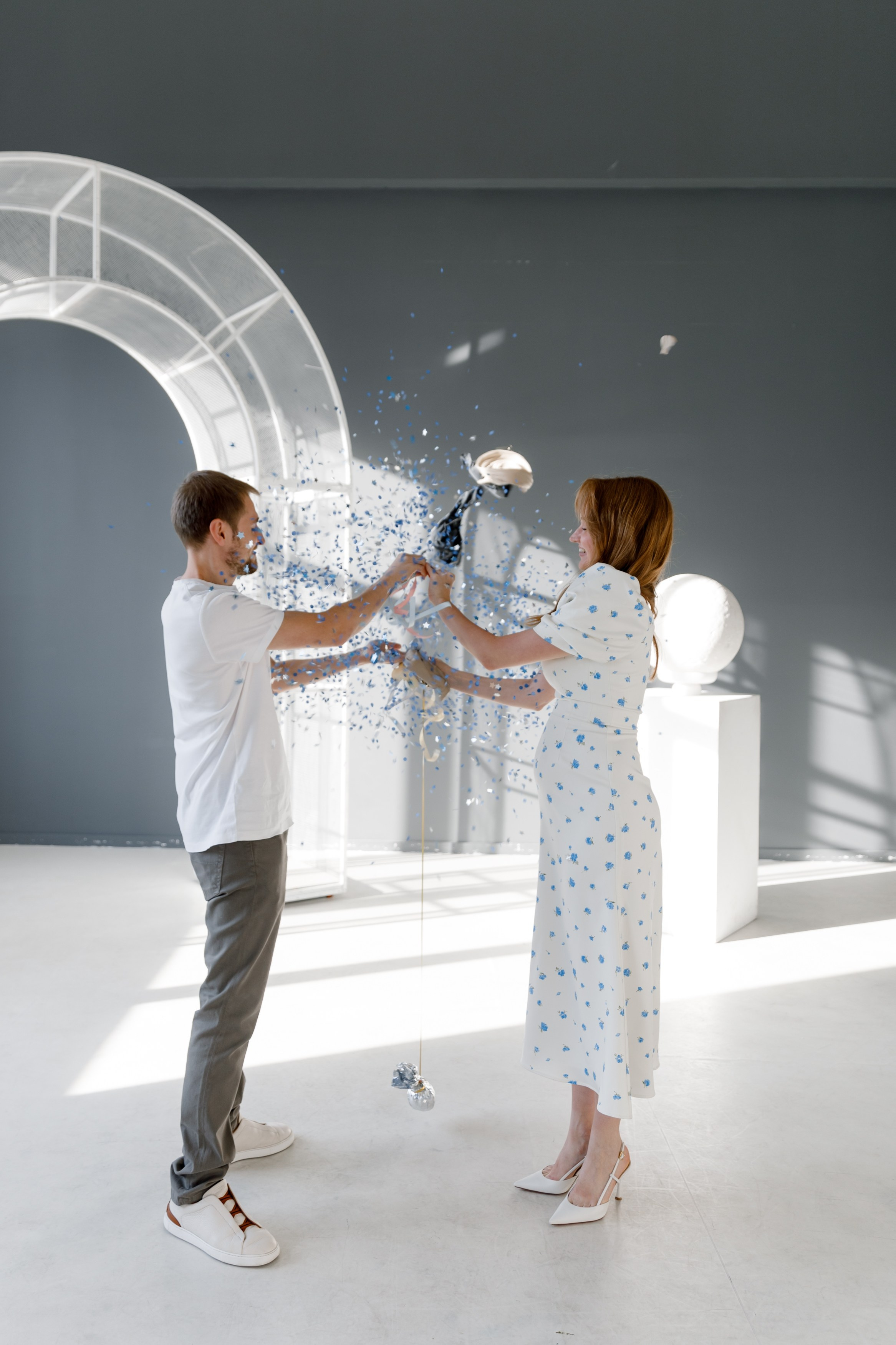 Julia’s pregnancy. Destination wedding photographer Mary Korenchuk