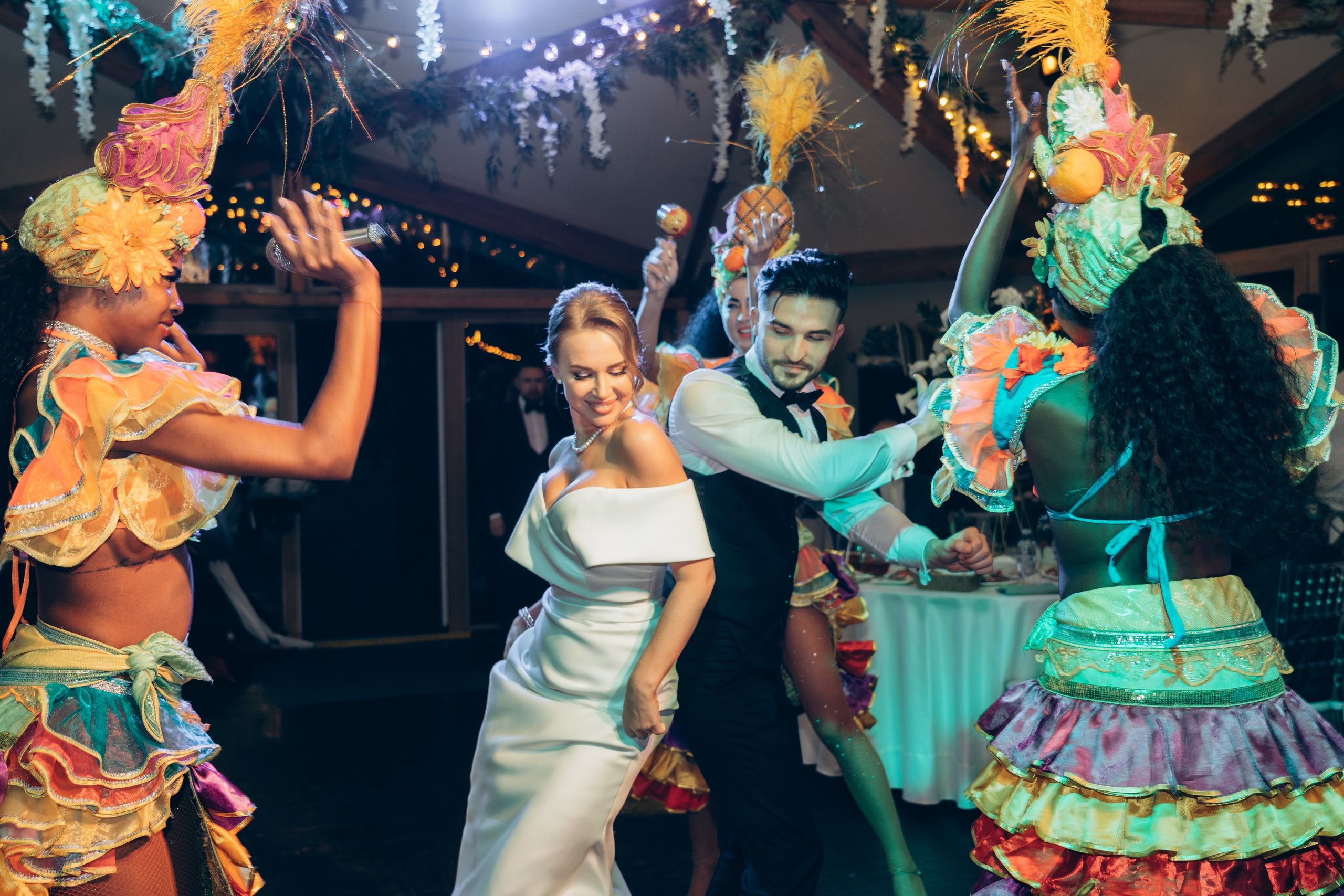 Анна и Павел (Загородный клуб ARTILAND). Фото & Видео Агенство