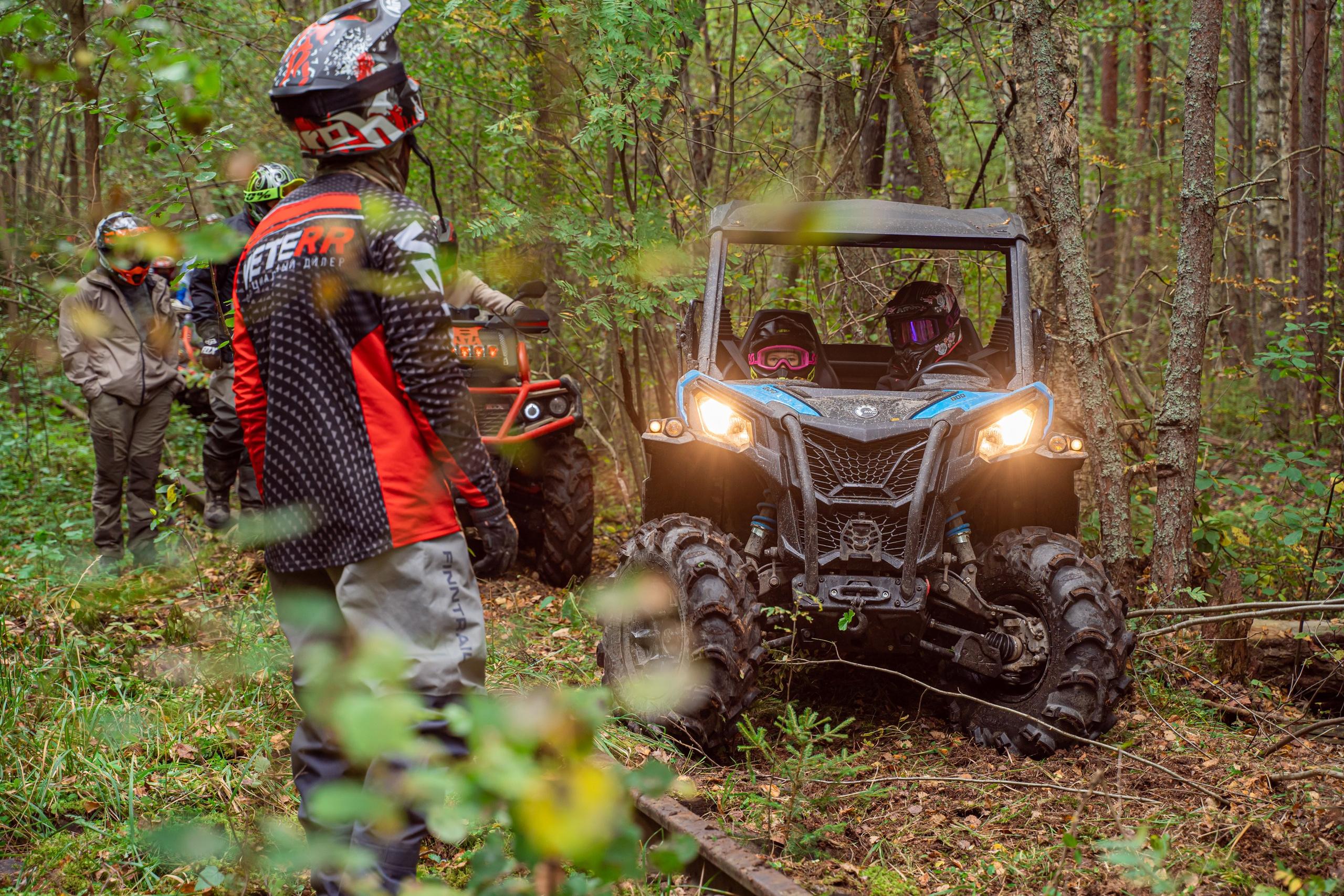 Квадровыезд —спортивный репортаж в Ленинградской области. Свадебный, семейный, портретный, репортажный фотограф в Санкт-Петербурге