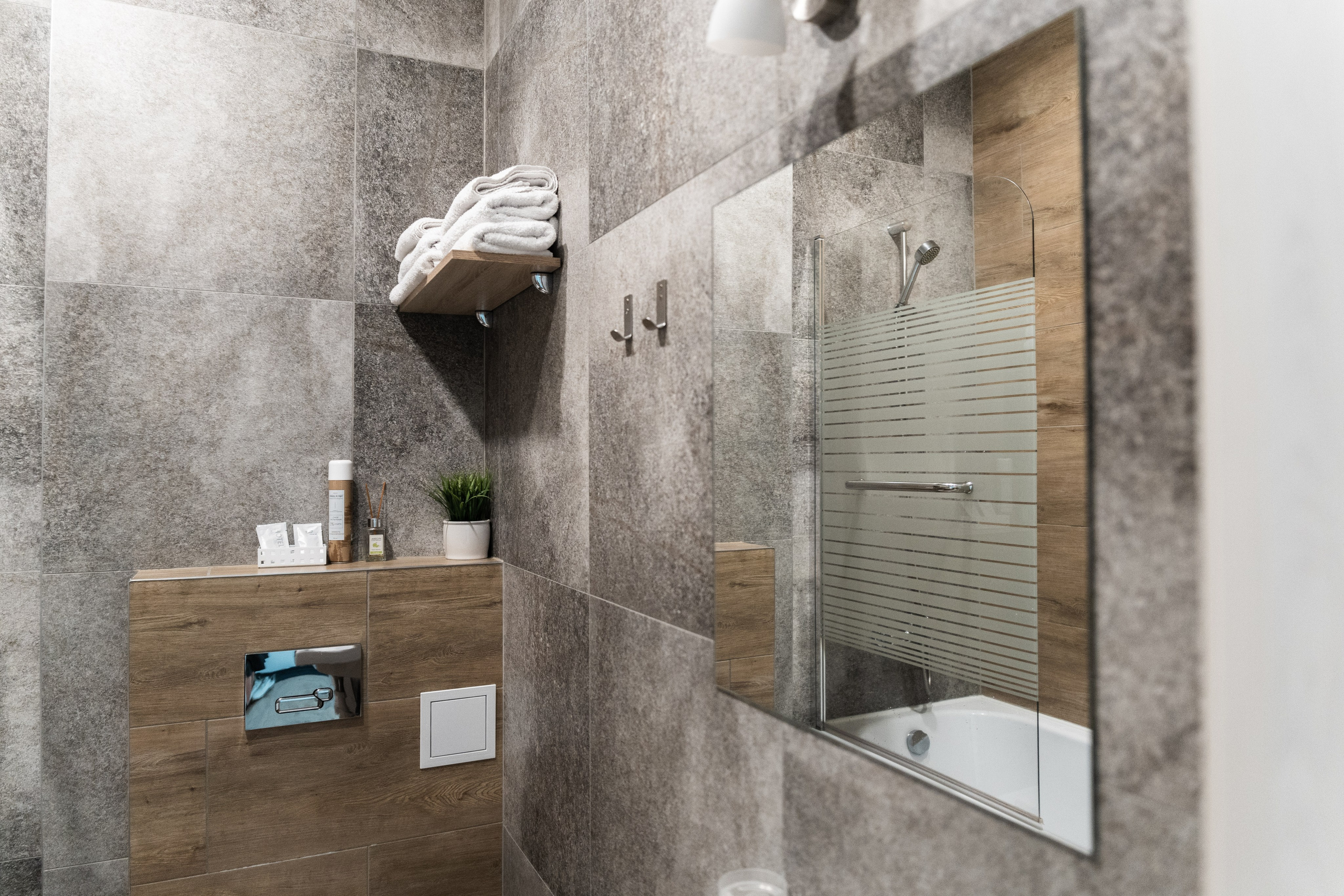 WHALE APART Apartments Svetlogorsk. Content shooting. KRIS KRUPINNIKOVA