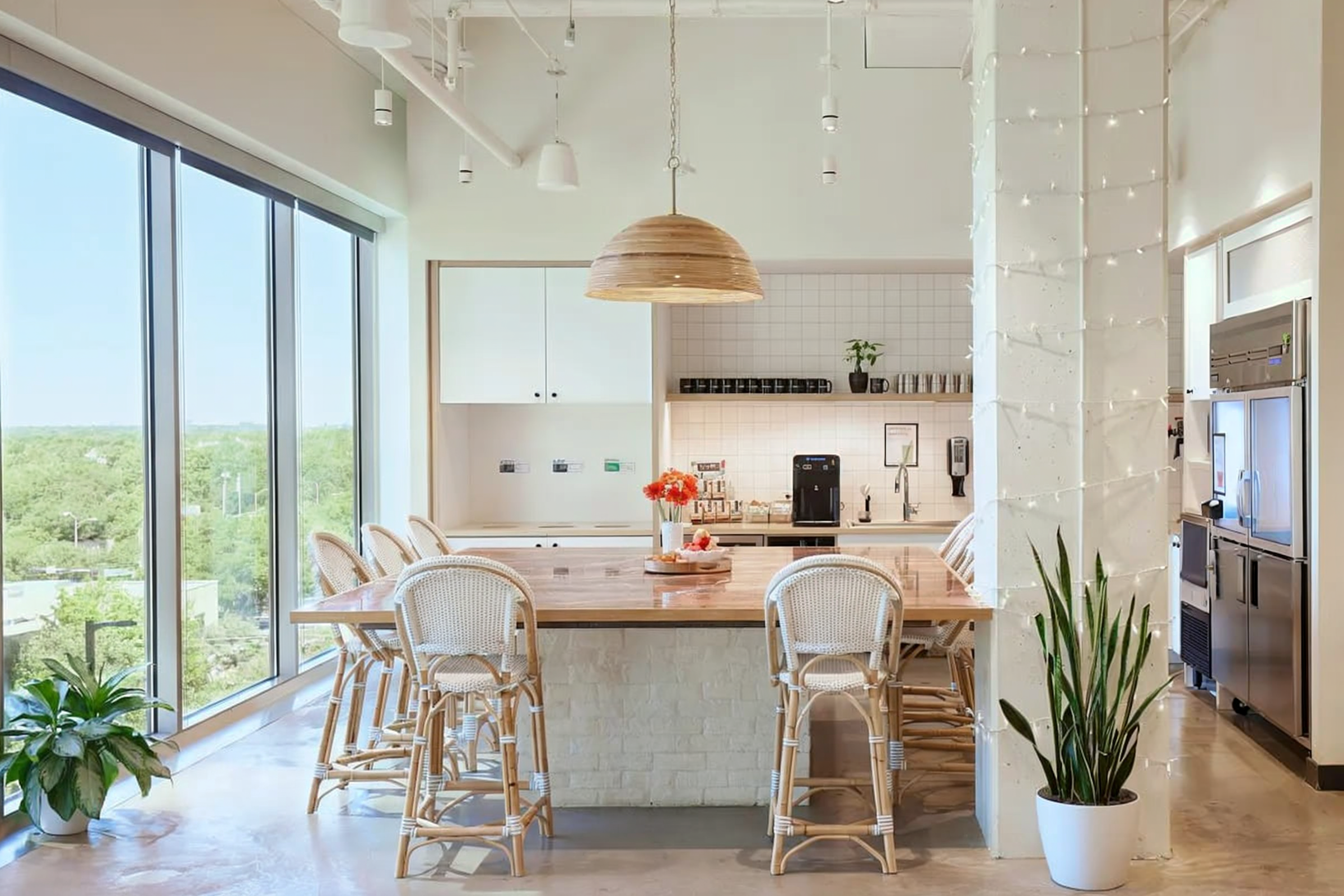 Съёмка интерьеров агентства IMEX, Дубай, ОАЭ. Антон Артюшин, портретный фотограф. Москва