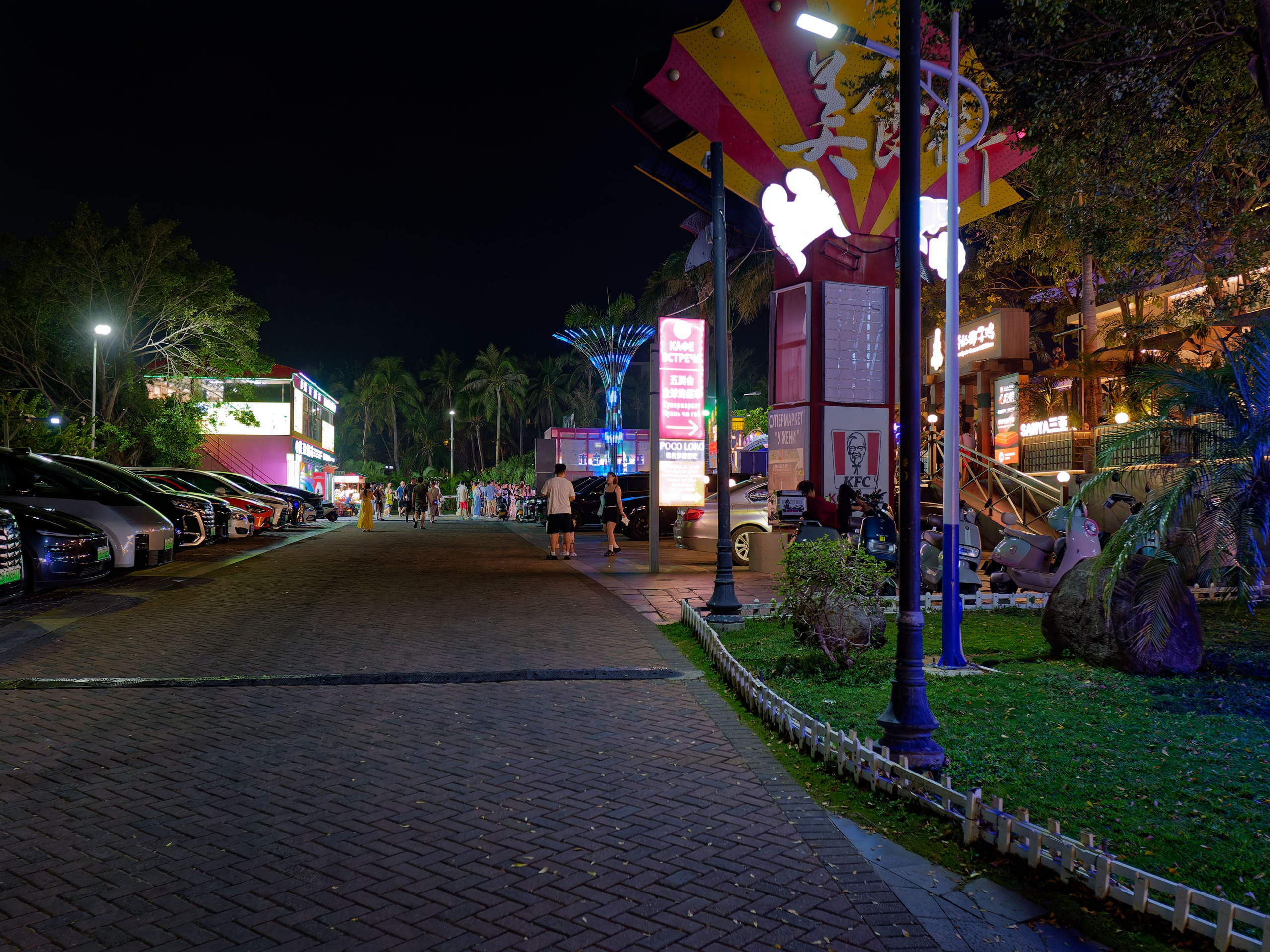 Хайнань 2026, улицы Ялунвань и Саньи. Фотопрогулки по Миру