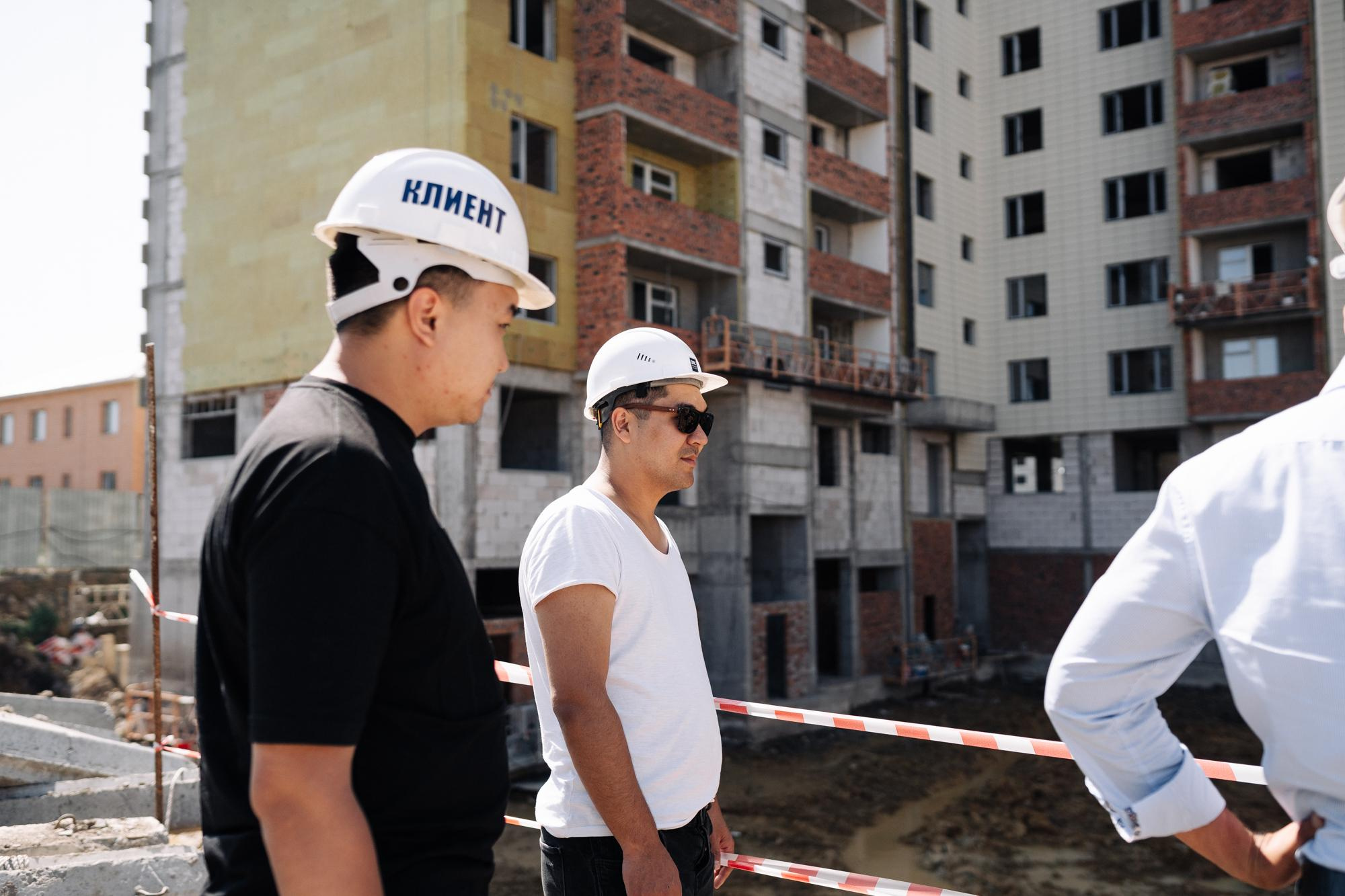 Фотоотчет: строительство жилого комплекса «Шахристан»