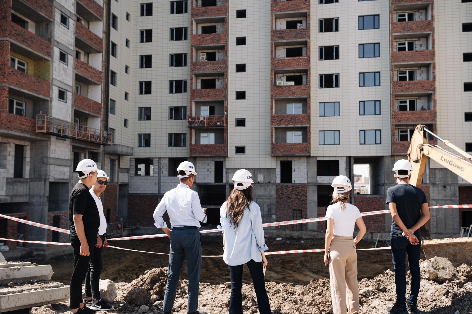 Фотоотчет: строительство жилого комплекса «Шахристан»