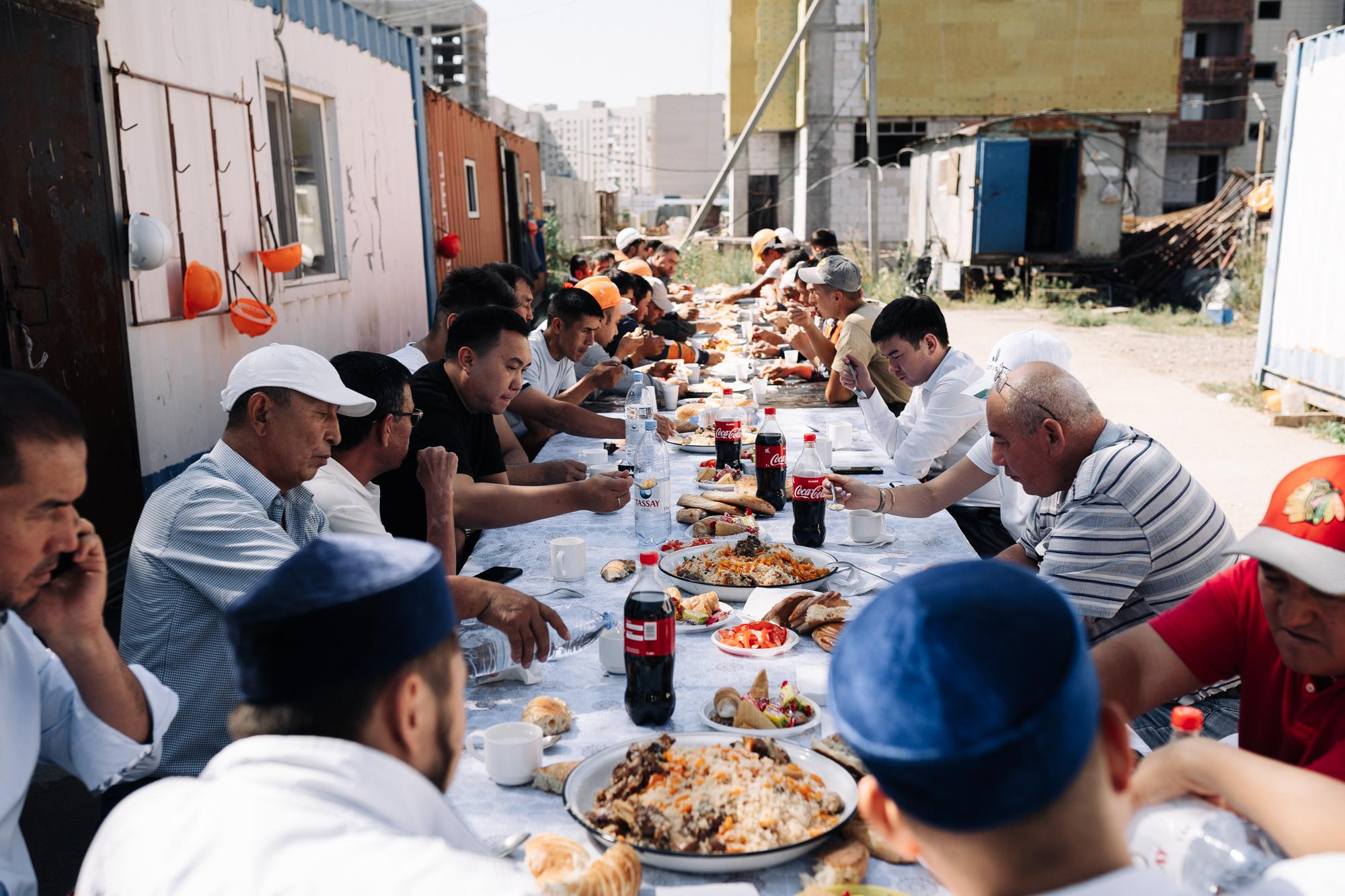 Фотоотчет: строительство жилого комплекса «Шахристан»