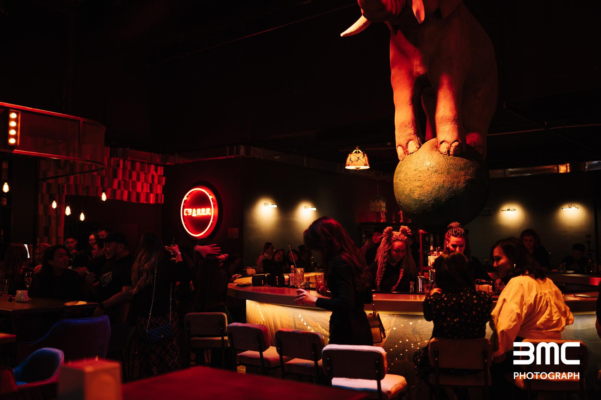 Фотоотчет: Zerkalo Bar