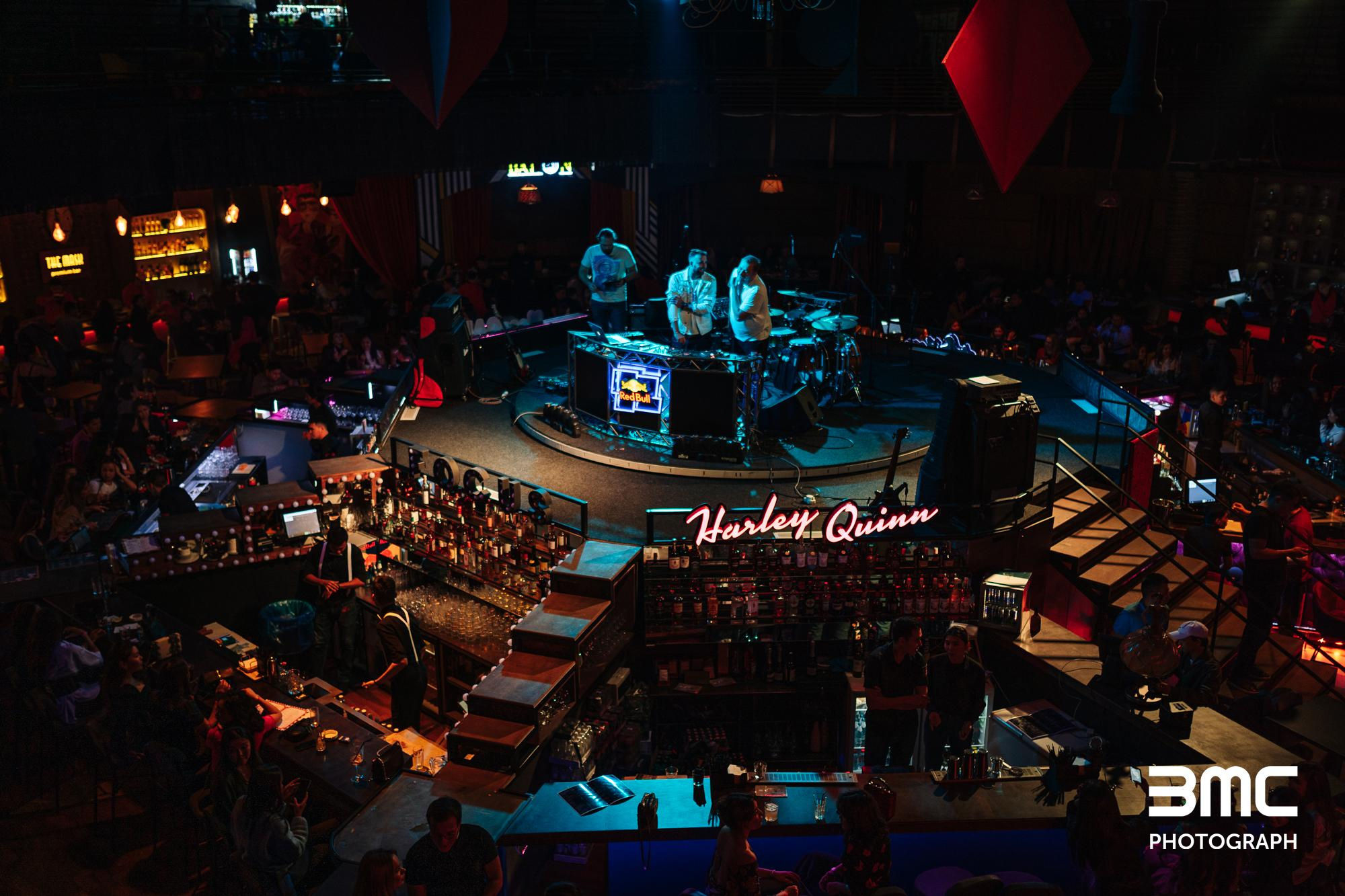 Фотоотчет: Zerkalo Bar